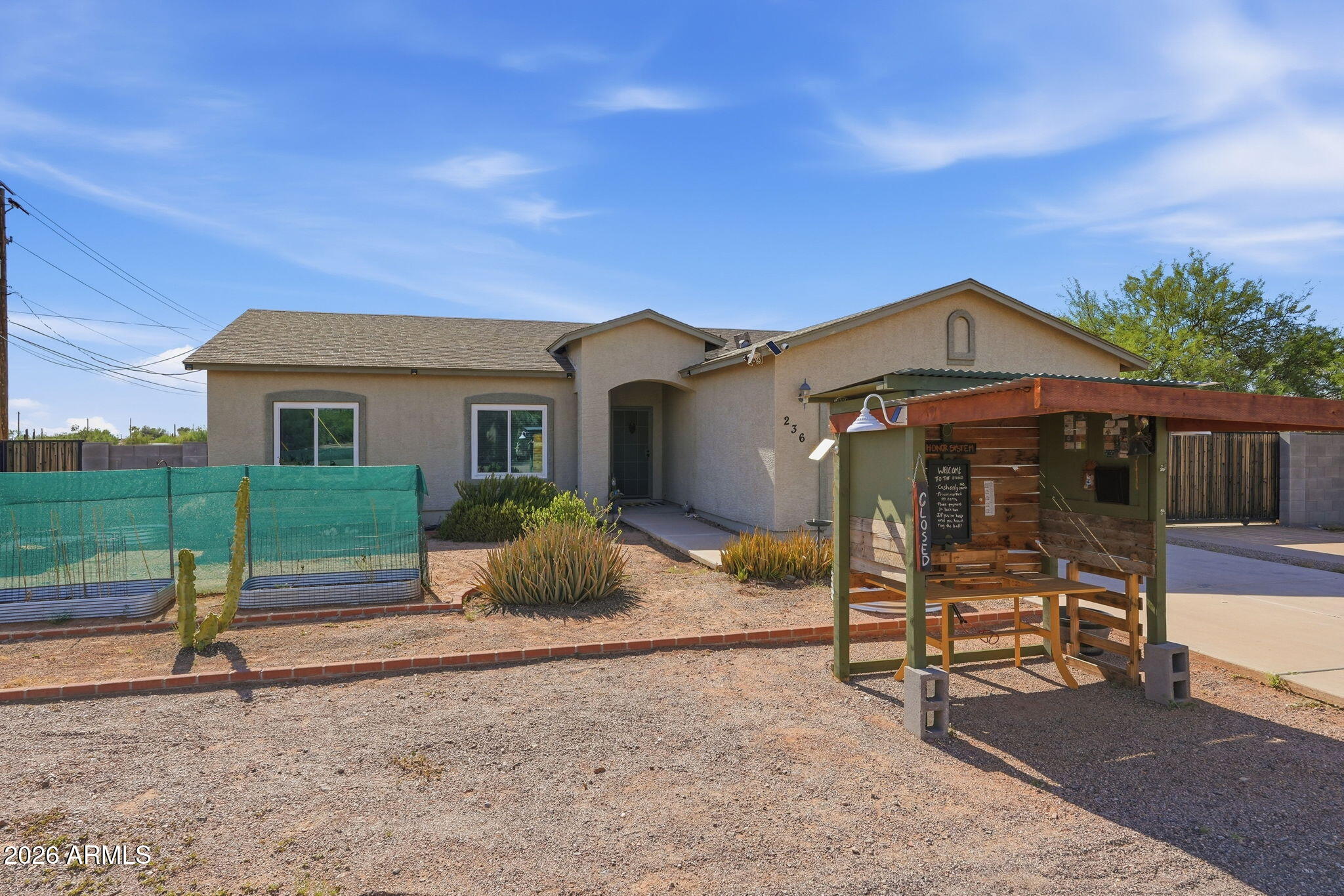 236 N THUNDERBIRD Drive