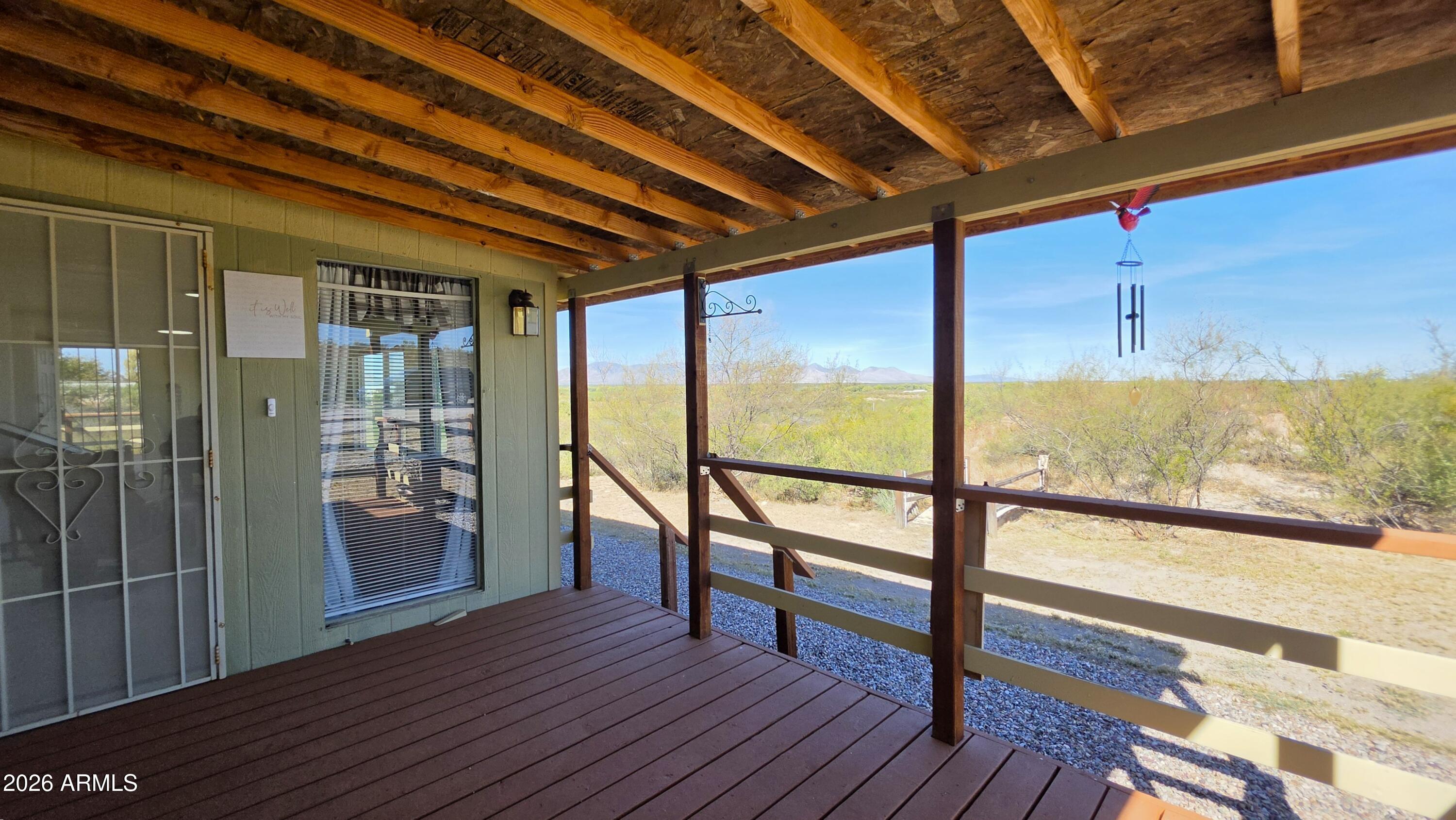 1856 E CHARLIES Trail