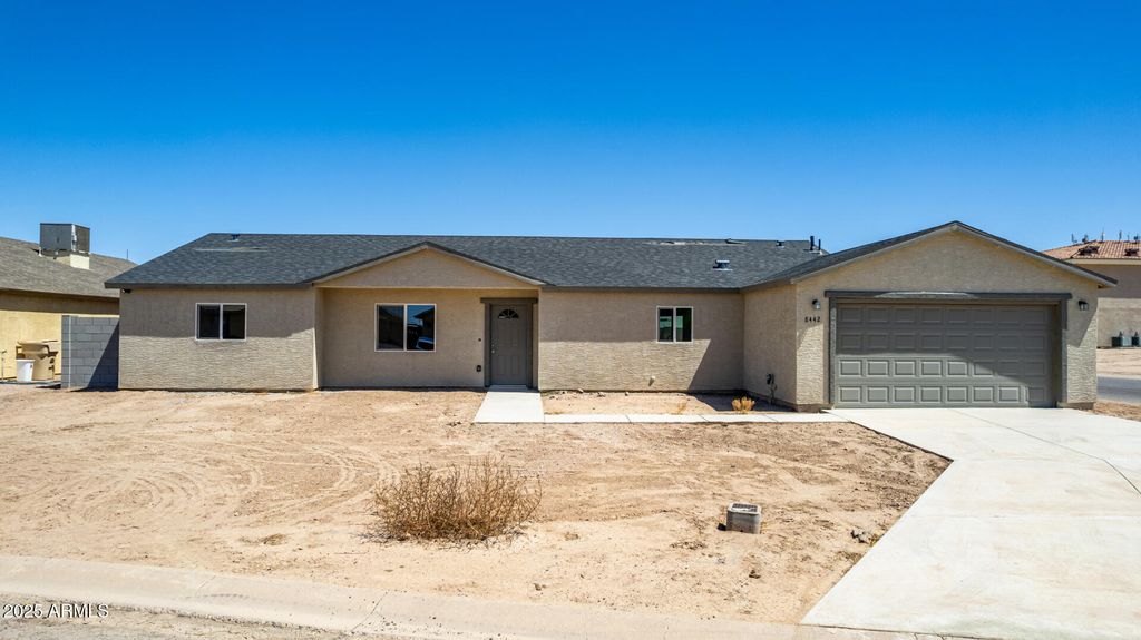 Photo of 8442 W Raven Drive, Arizona City, AZ 85123 (MLS # 6952349)