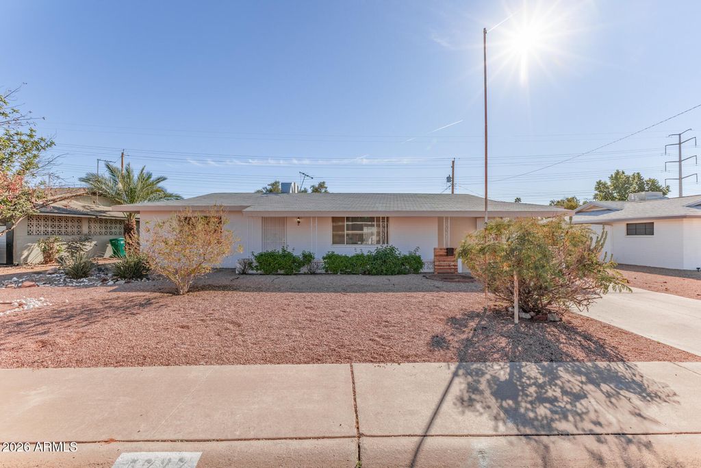 Photo of 5737 E Cicero Street, Mesa, AZ 85205 (MLS # 6971230)