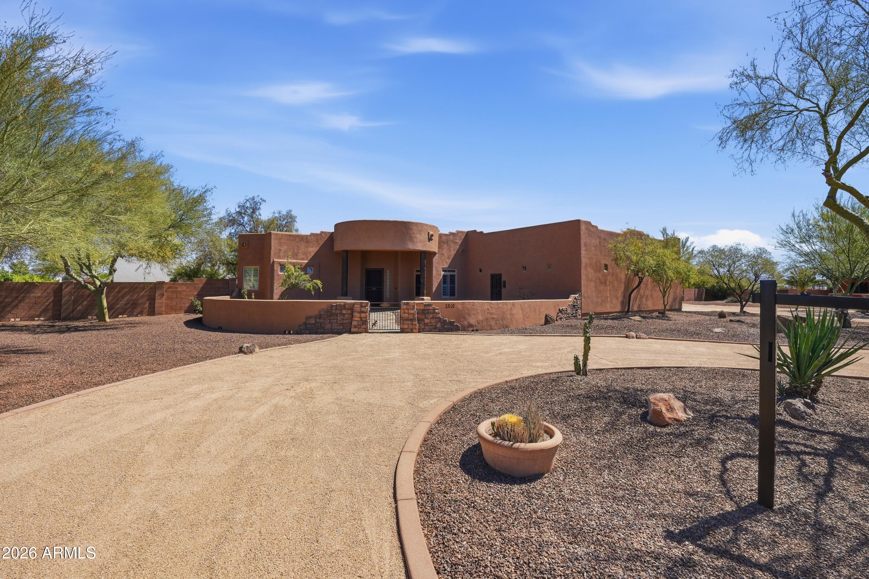 2616 W CANYON Road