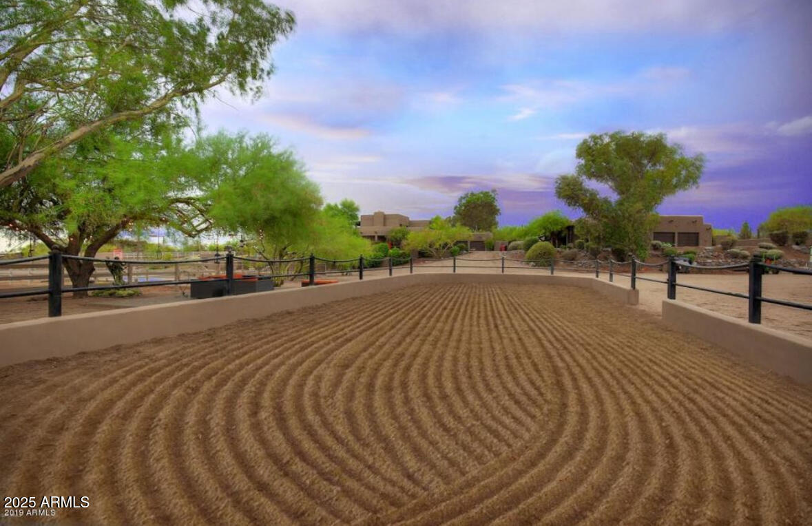 PINNACLE PEAK HEIGHTS AMD - Residential