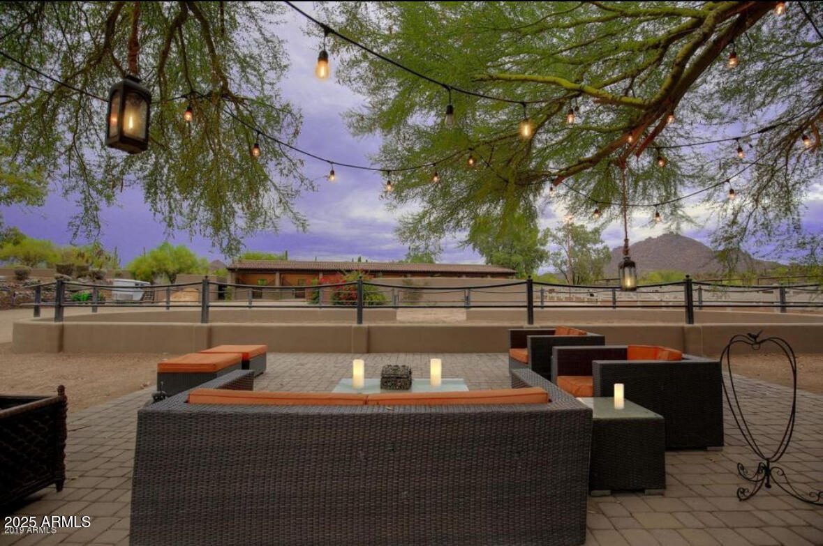 PINNACLE PEAK HEIGHTS AMD - Residential