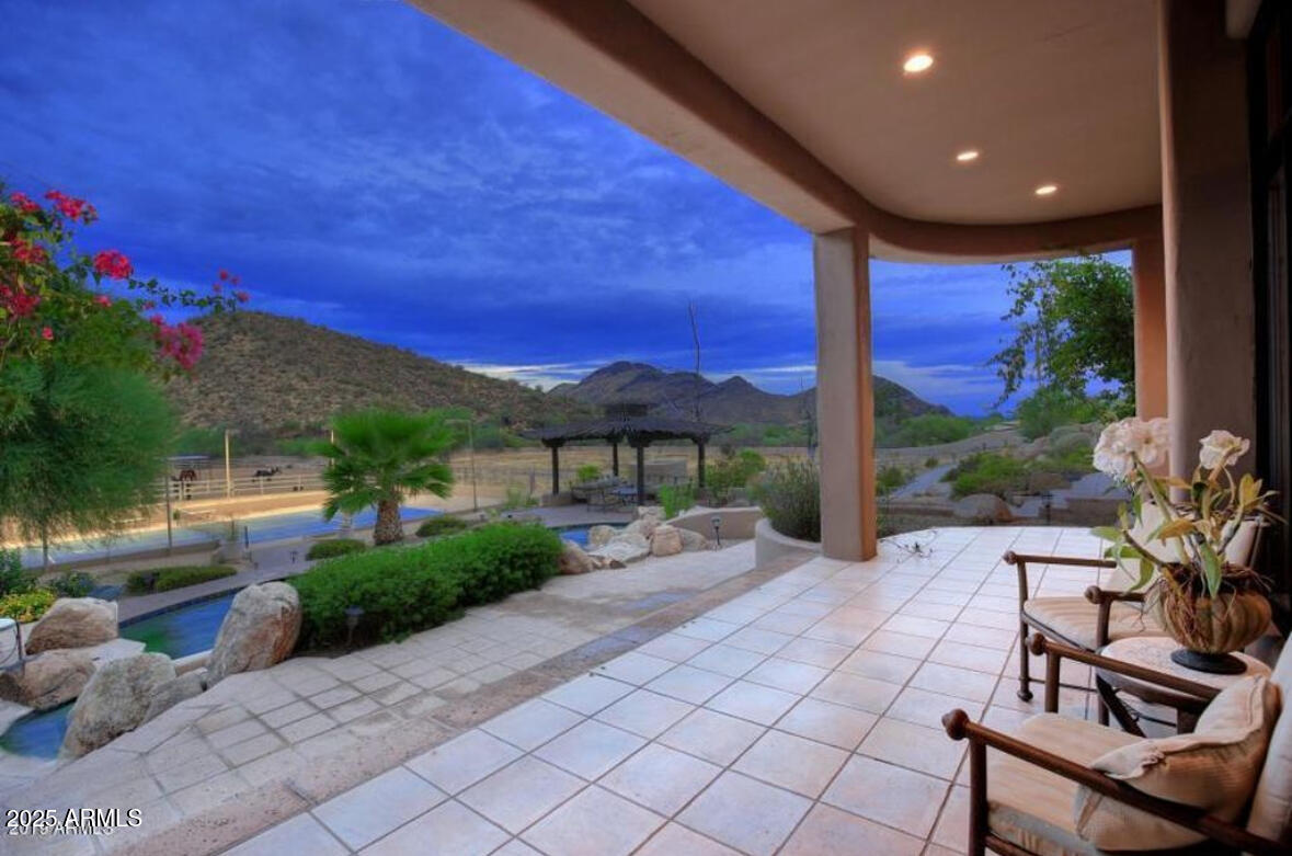 PINNACLE PEAK HEIGHTS AMD - Residential