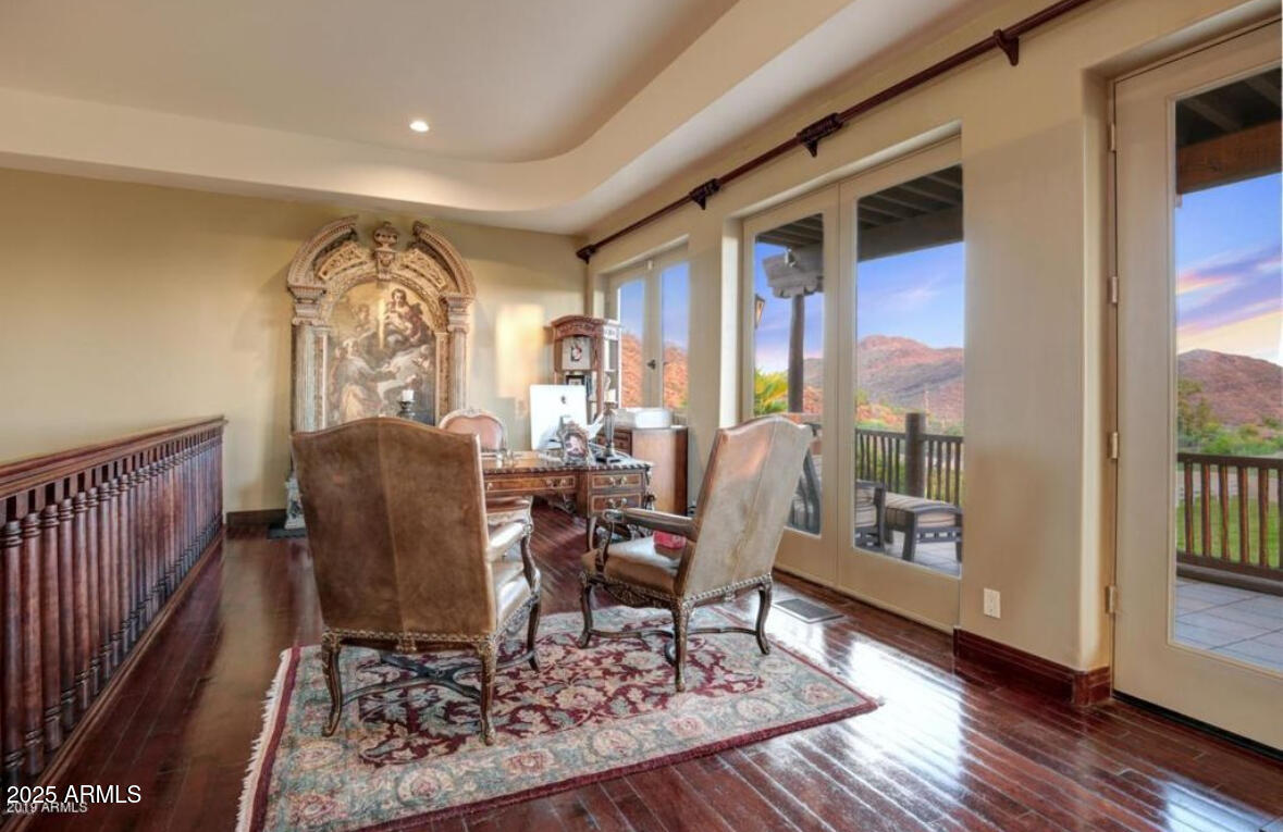 PINNACLE PEAK HEIGHTS AMD - Residential