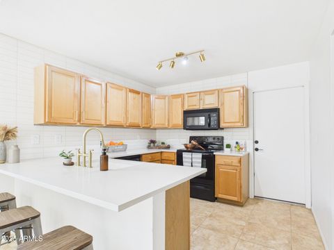 11807 N 76TH Avenue Peoria AZ 85345