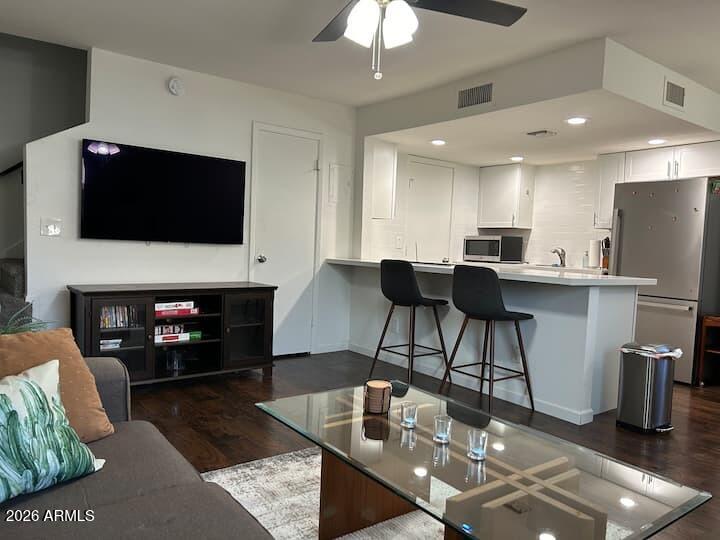 4760 E PORTLAND Street