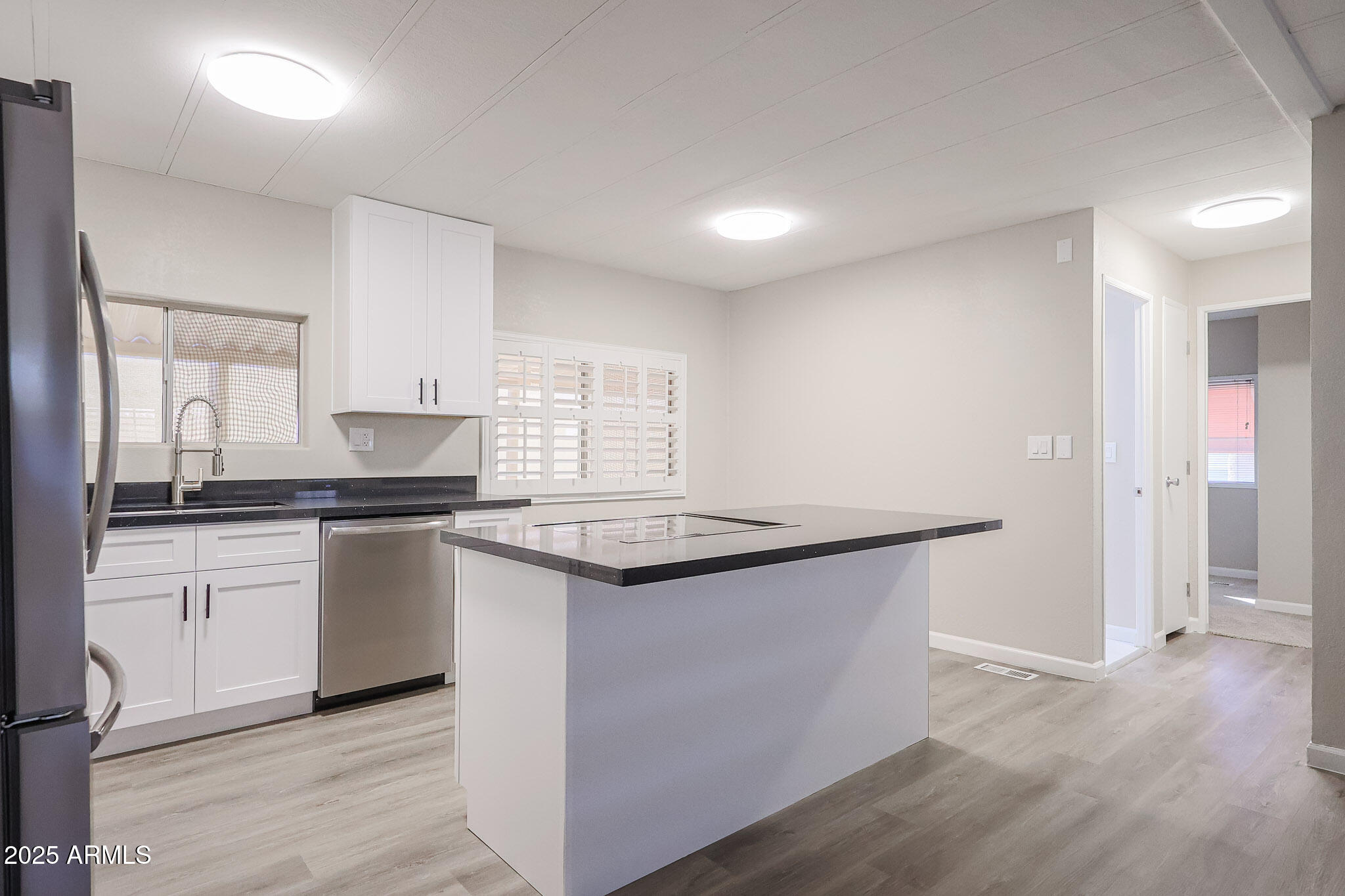 2650 W UNION HILLS Drive 25