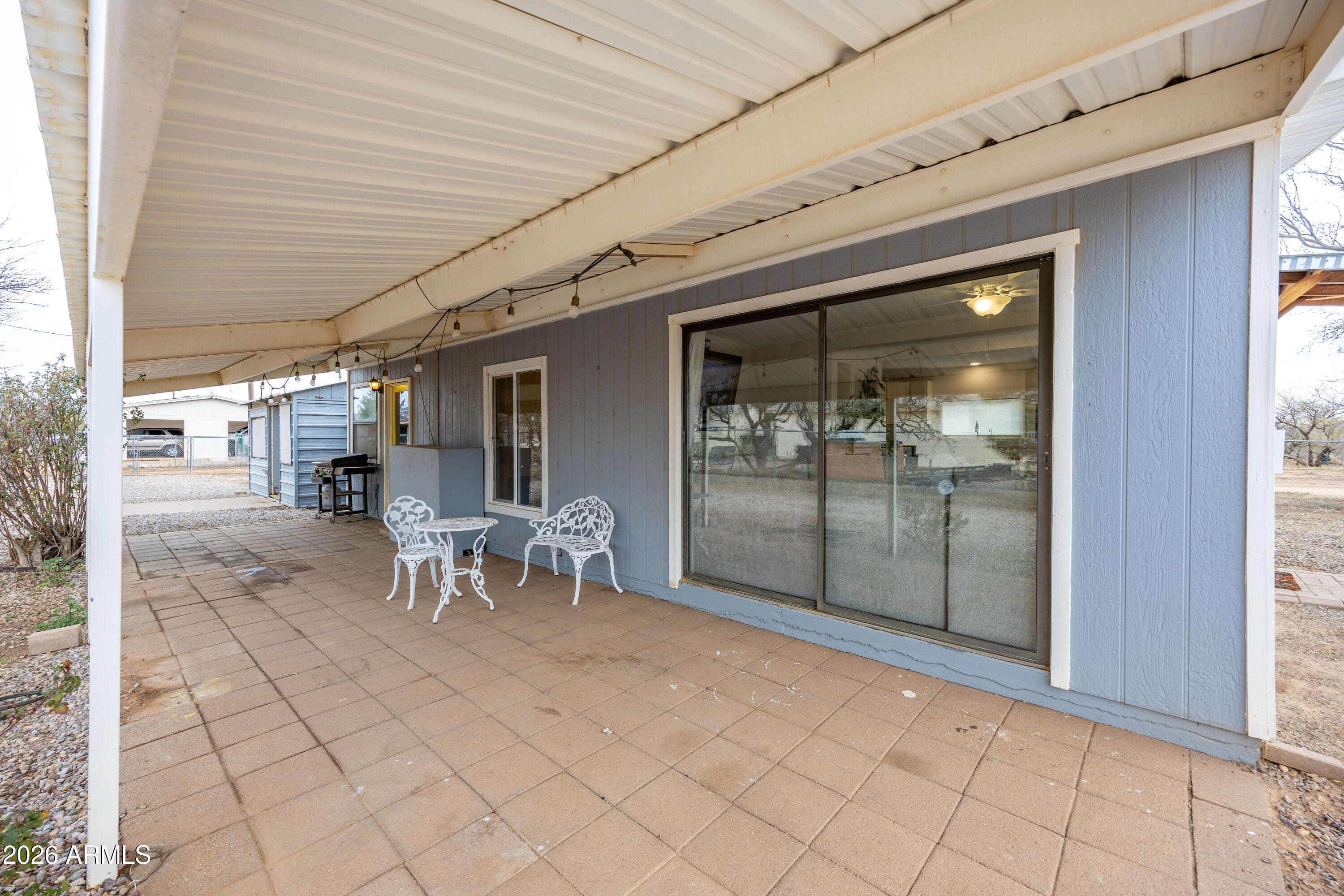 165 E Via Mercado --