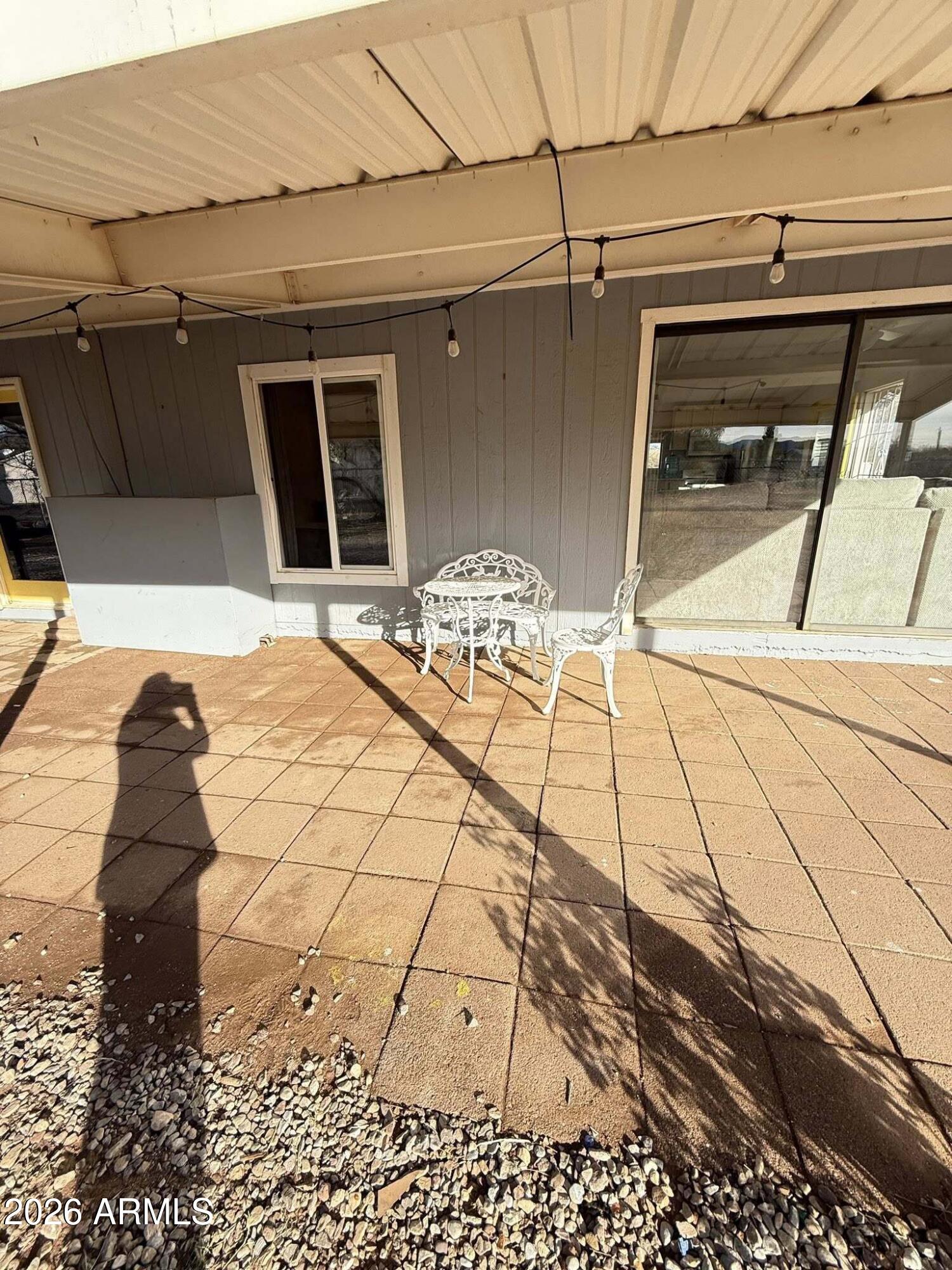 165 E Via Mercado --