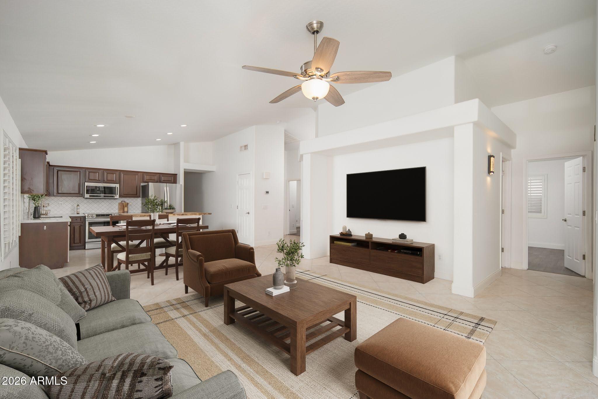 3352 E WILDHORSE Drive