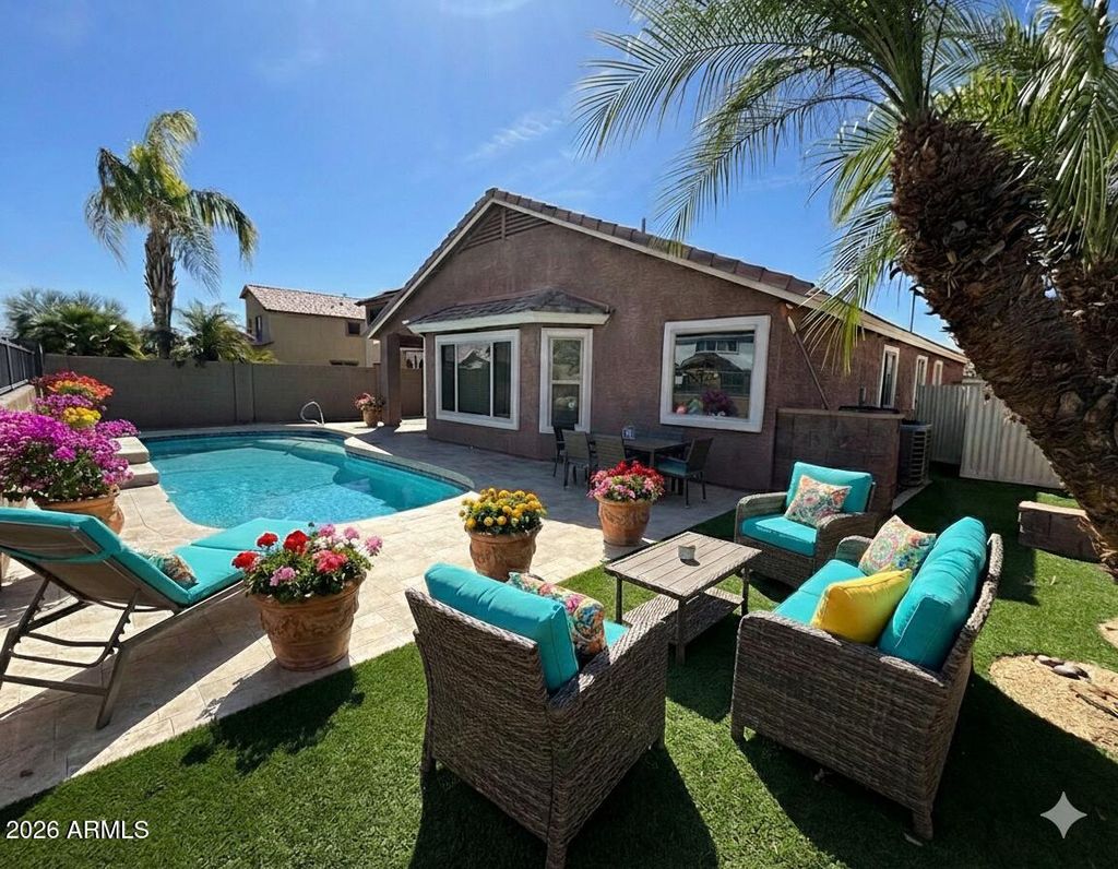 Photo of 3352 E Wildhorse Drive, Gilbert, AZ 85297 (MLS # 6988913)