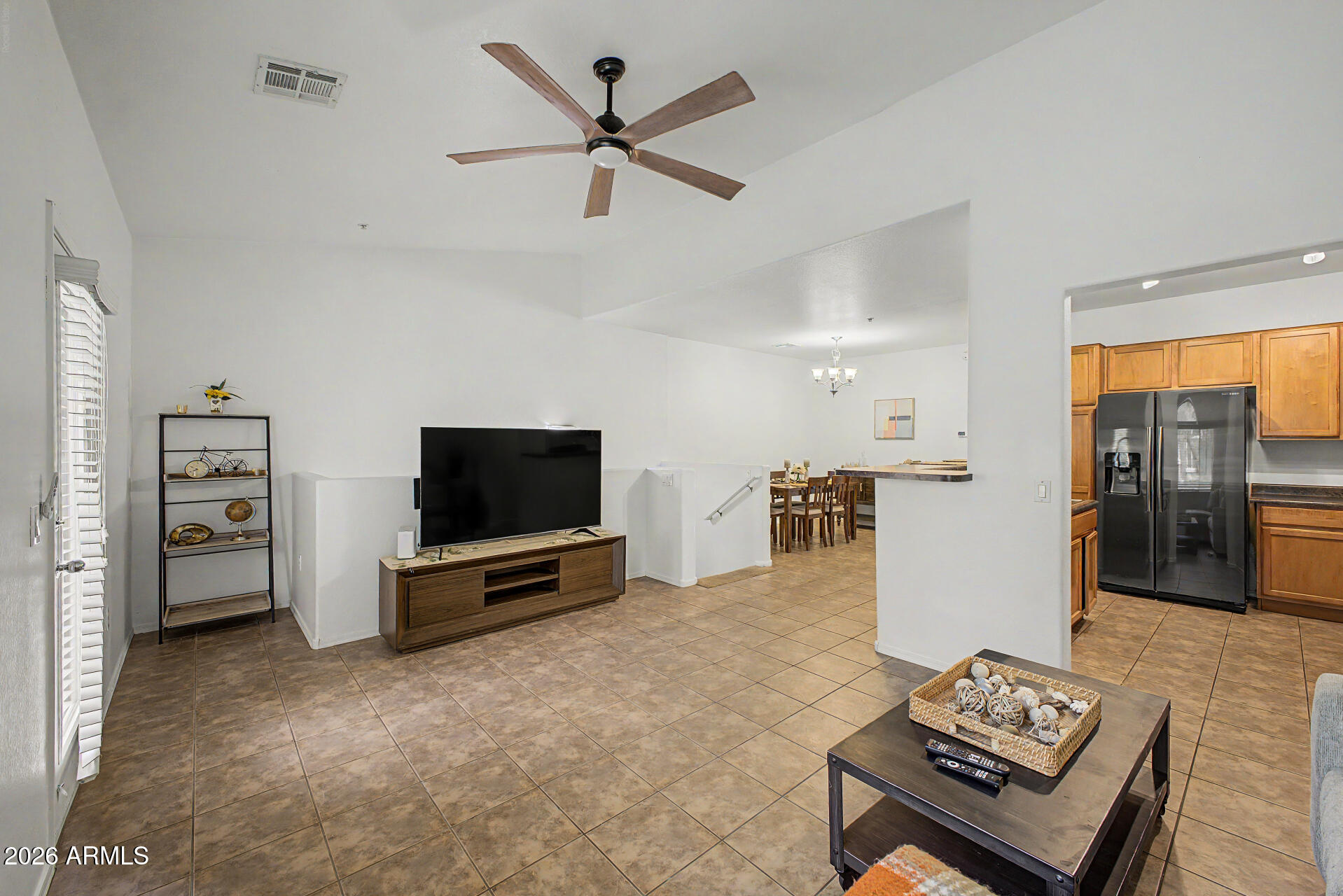 240 W JUNIPER Avenue 1233