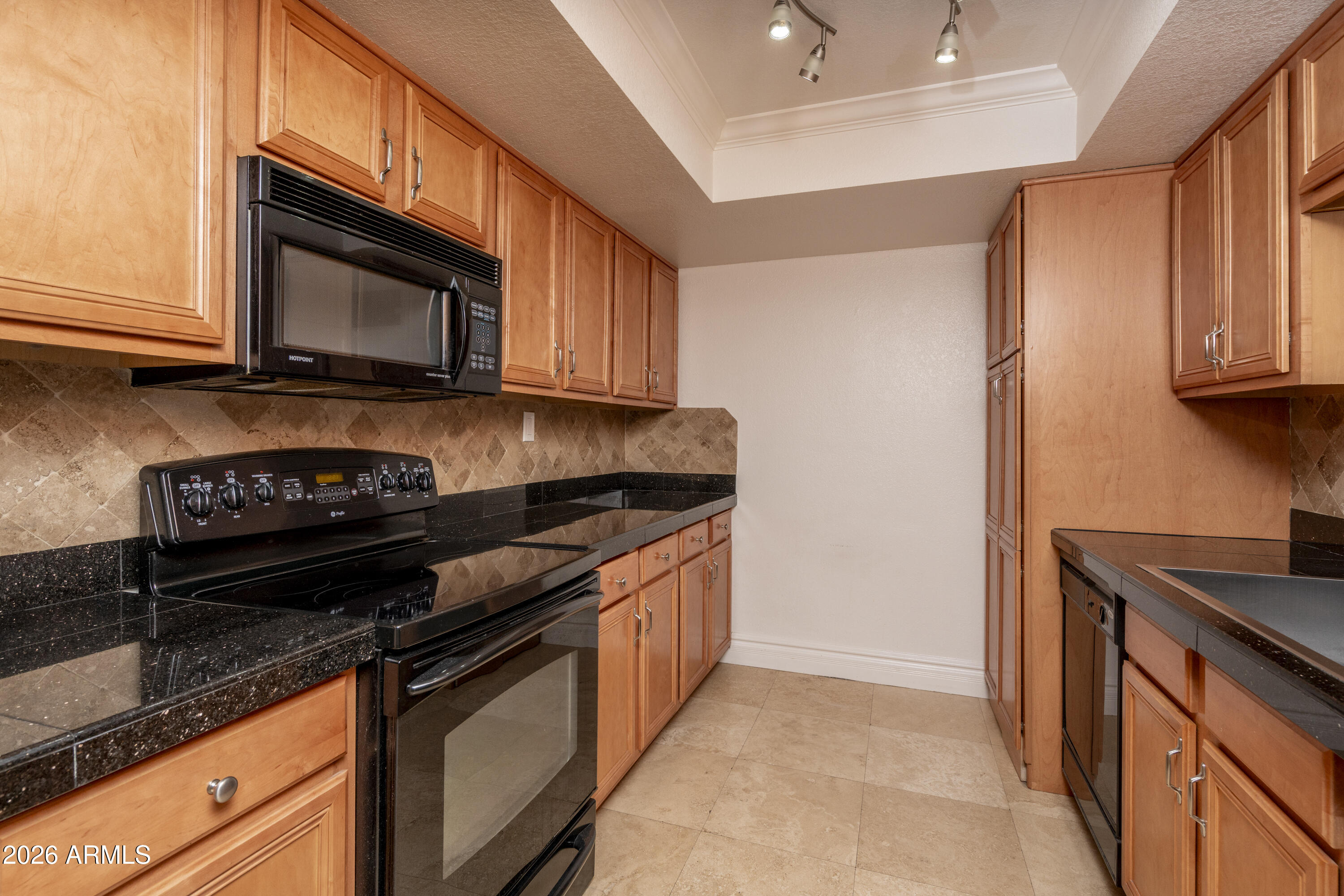 3825 E CAMELBACK Road 269