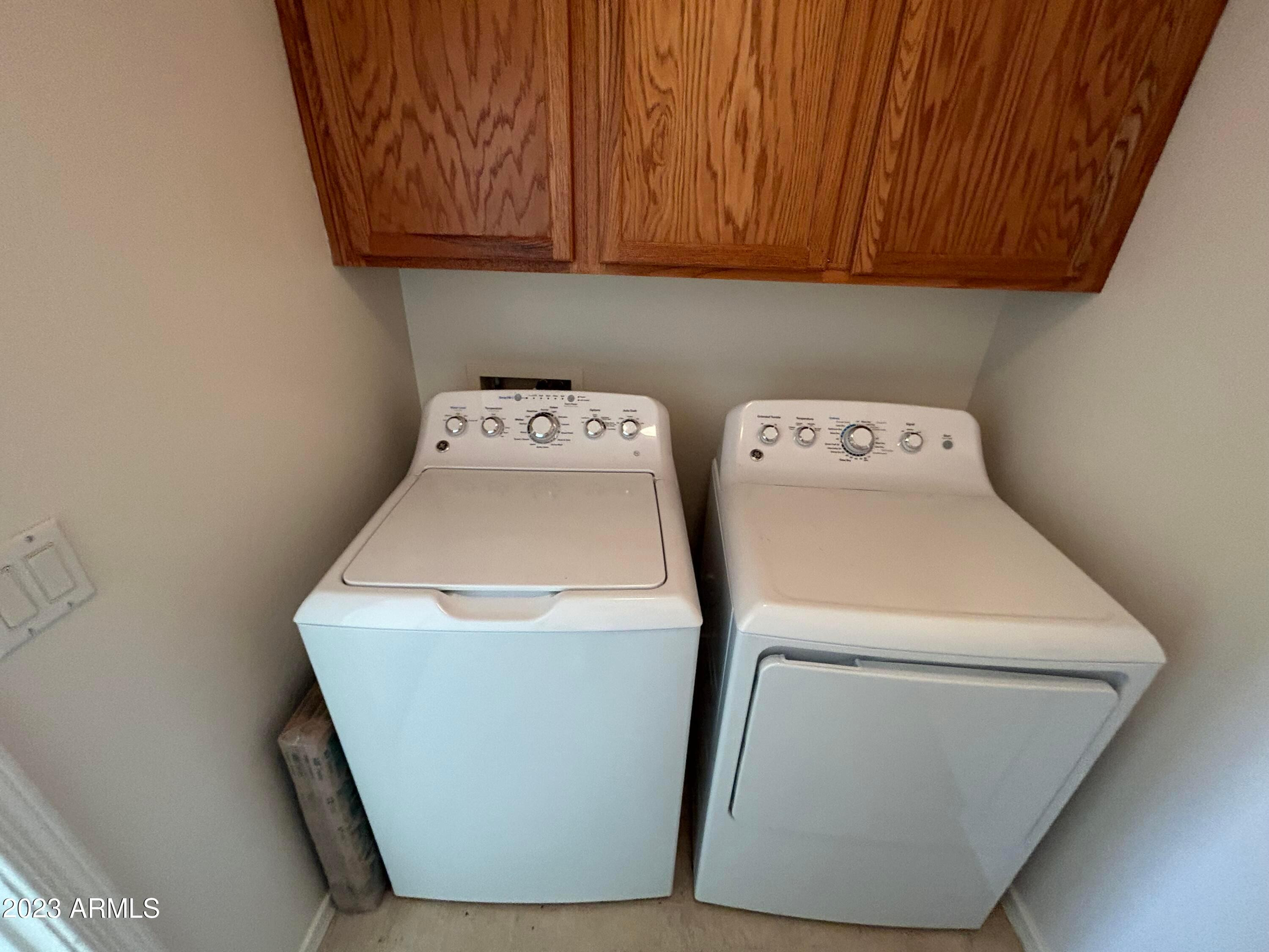 2640 E Silversmith Trail