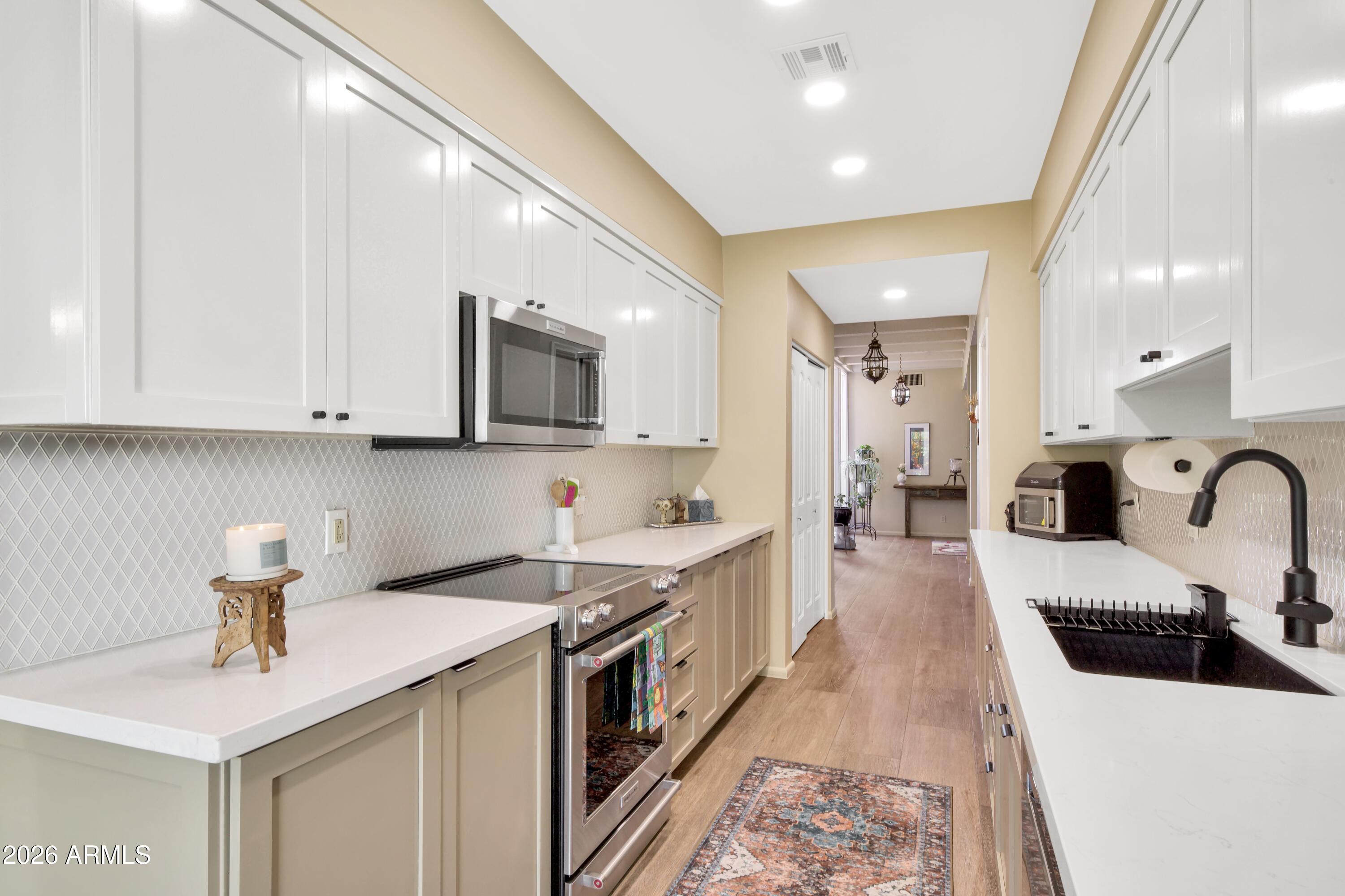 5332 N Questa Tierra Drive