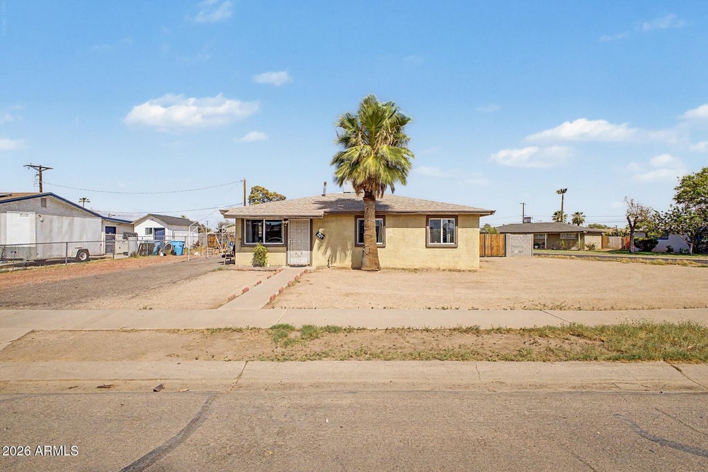 Photo of 2529 N 40th Avenue, Phoenix, AZ 85009 (MLS # 7072176)