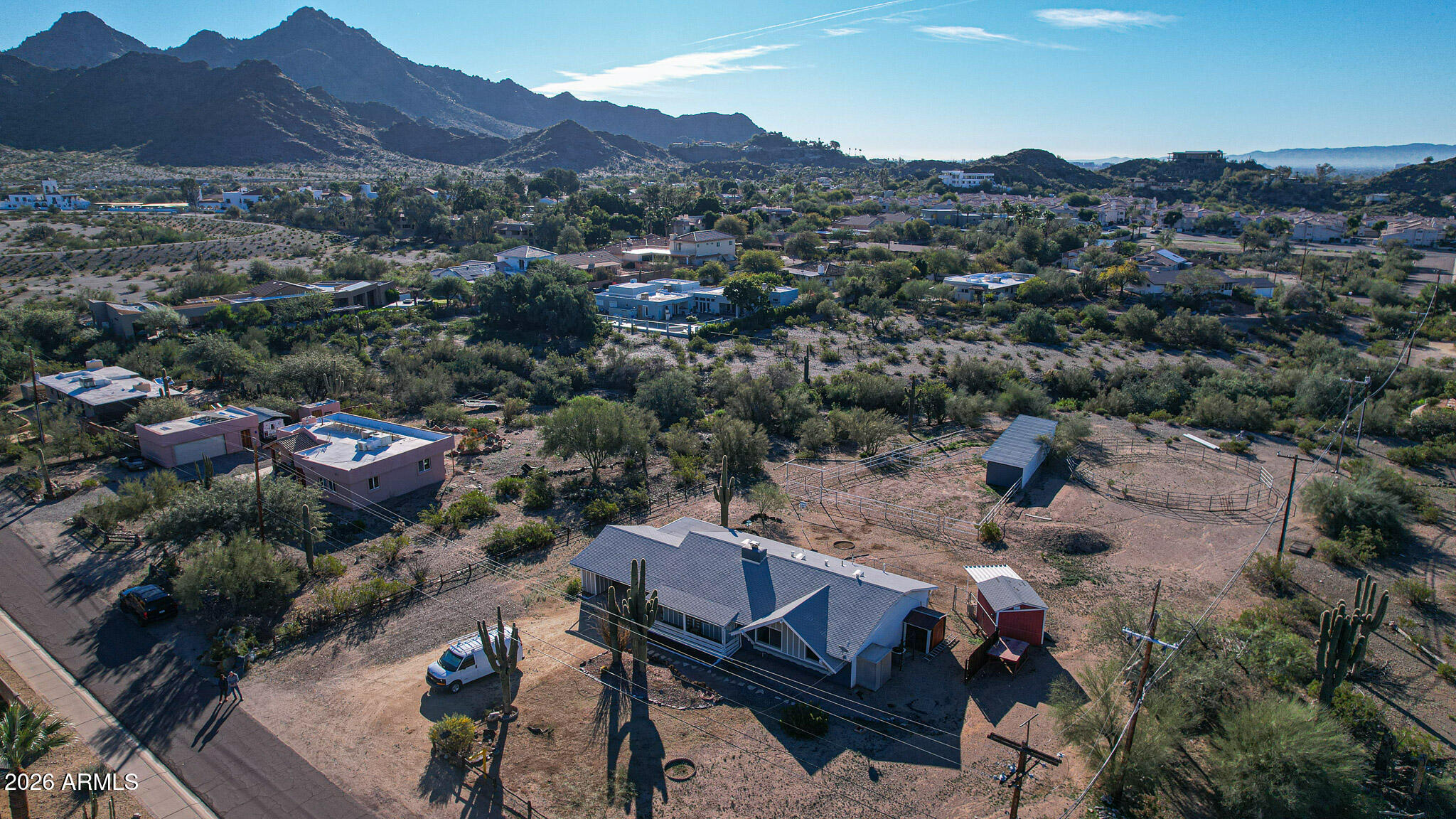 1701 E LAS PALMARITAS Drive