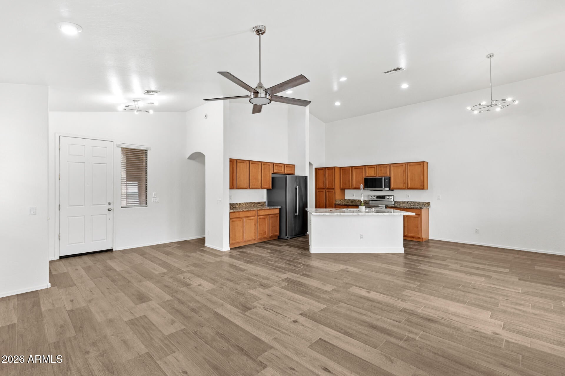 4224 E CHERRY HILLS Drive