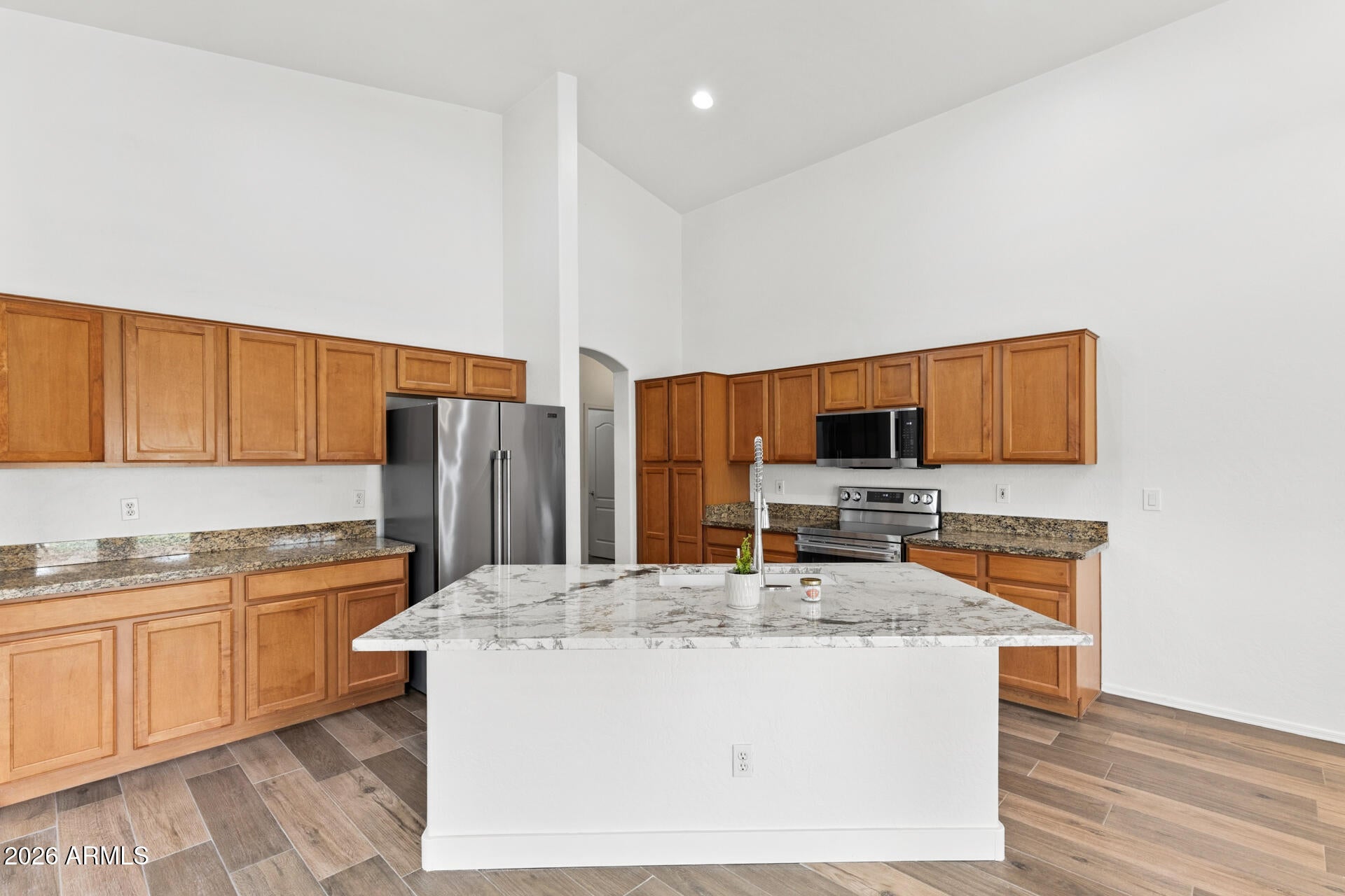 4224 E CHERRY HILLS Drive