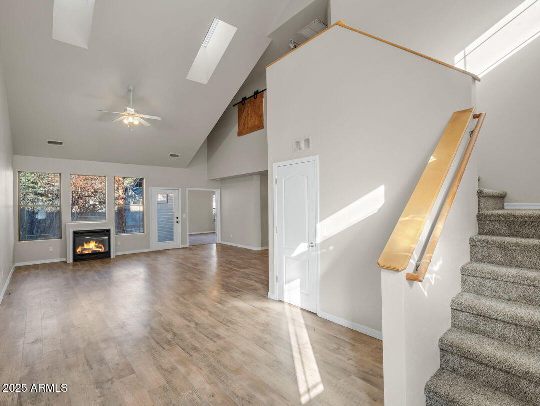 1788 W Camelot Drive