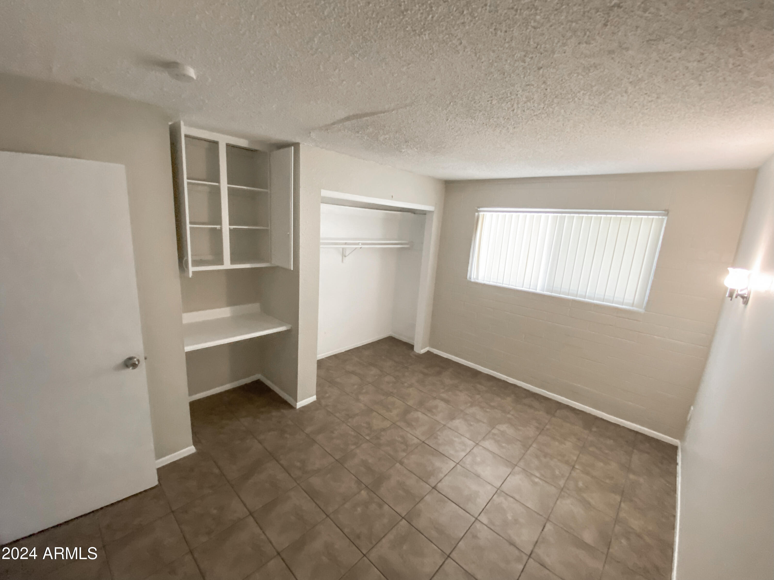 5930 W Keim Drive