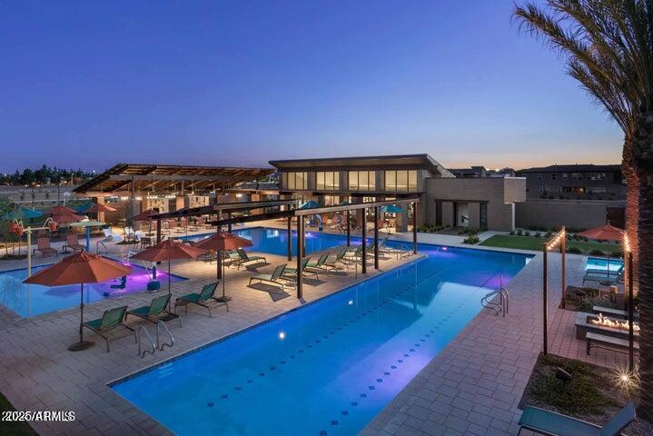 Tempe, Arizona 85284, United States, 4 Bedrooms Bedrooms, ,3 BathroomsBathrooms,Residential,Pending,8815