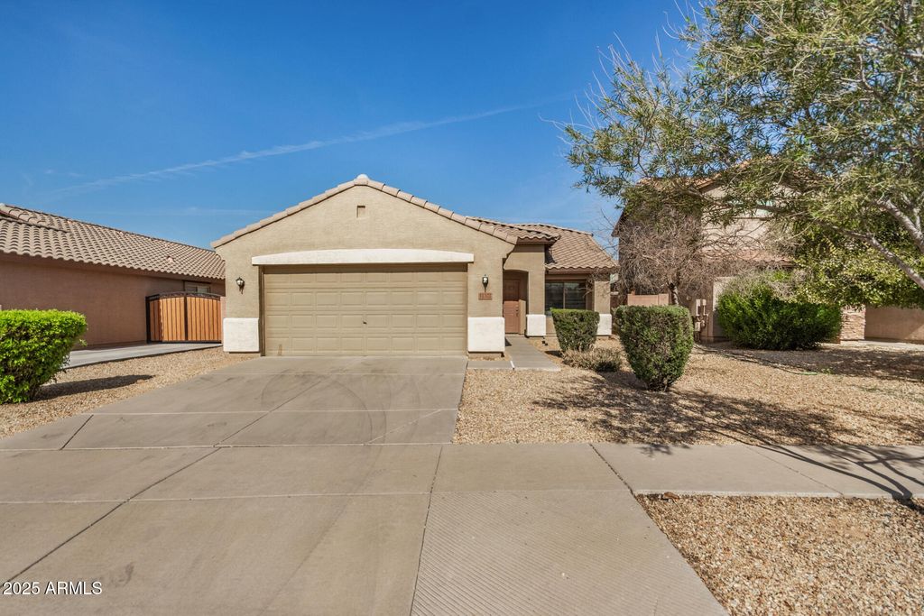 Photo of 11322 W Buchanan Street, Avondale, AZ 85323 (MLS # 6946612)