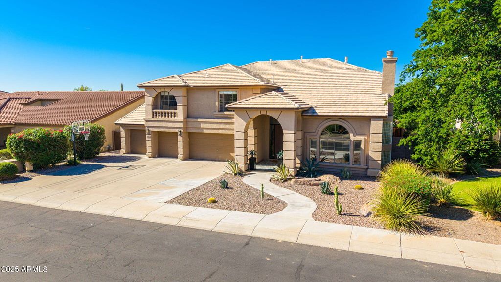 Photo of 27812 N 46th Place, Cave Creek, AZ 85331 (MLS # 6943415)