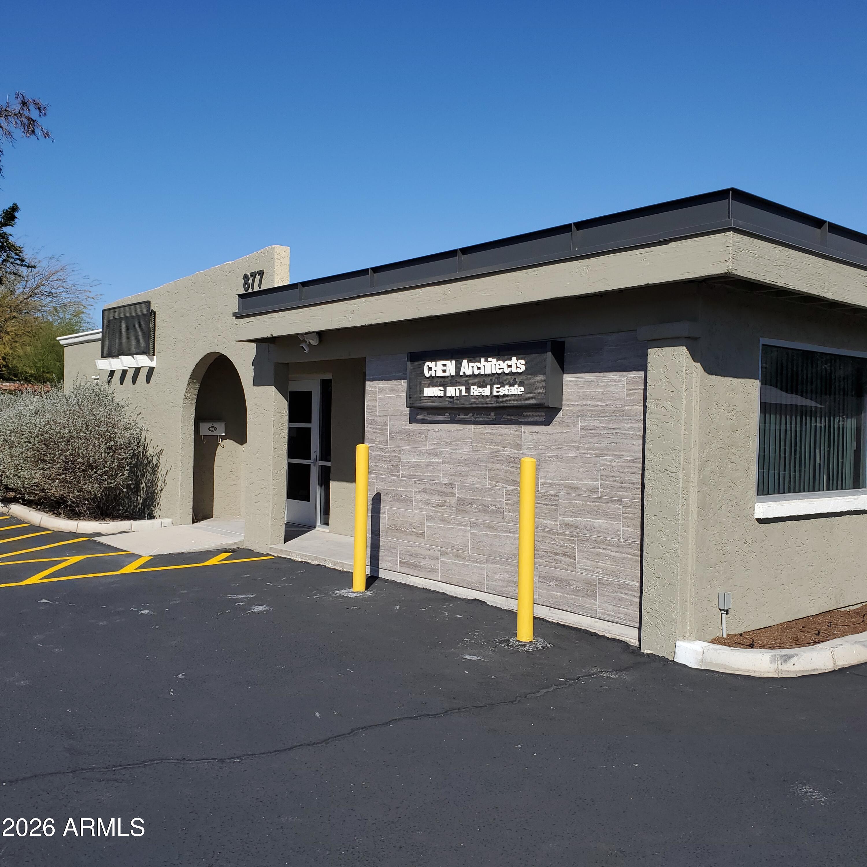 877 N ALMA SCHOOL Road