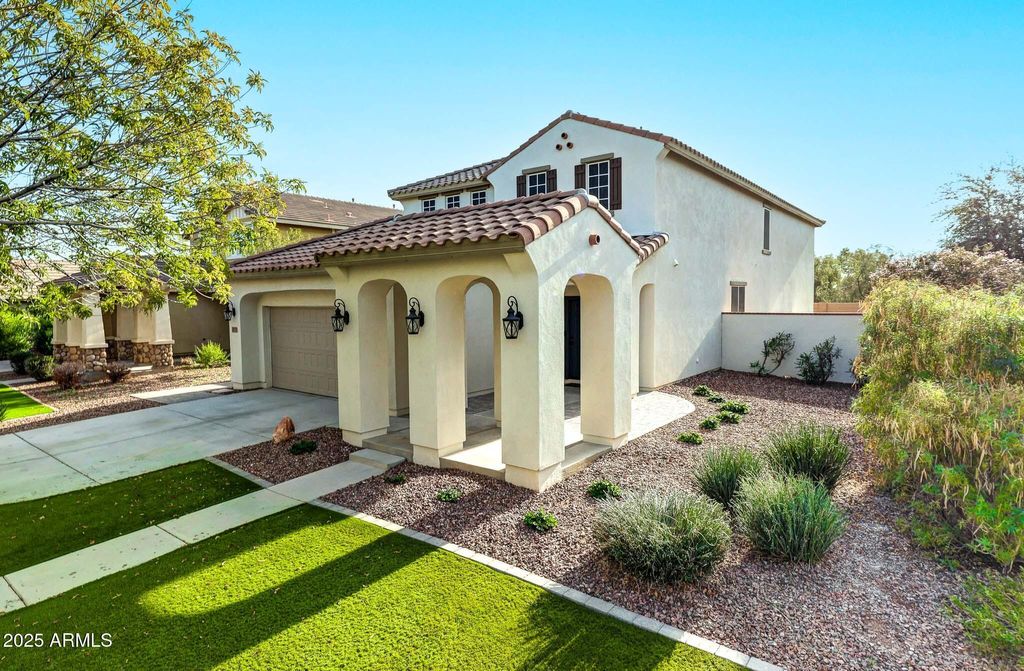 Photo of 20719 W Hamilton Street, Buckeye, AZ 85396 (MLS # 6958433)