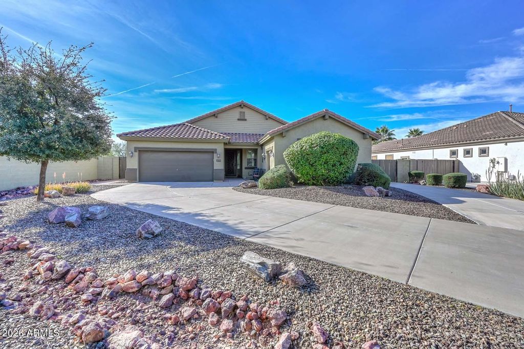 Photo of 16729 W Jackson Street, Goodyear, AZ 85338 (MLS # 6989418)