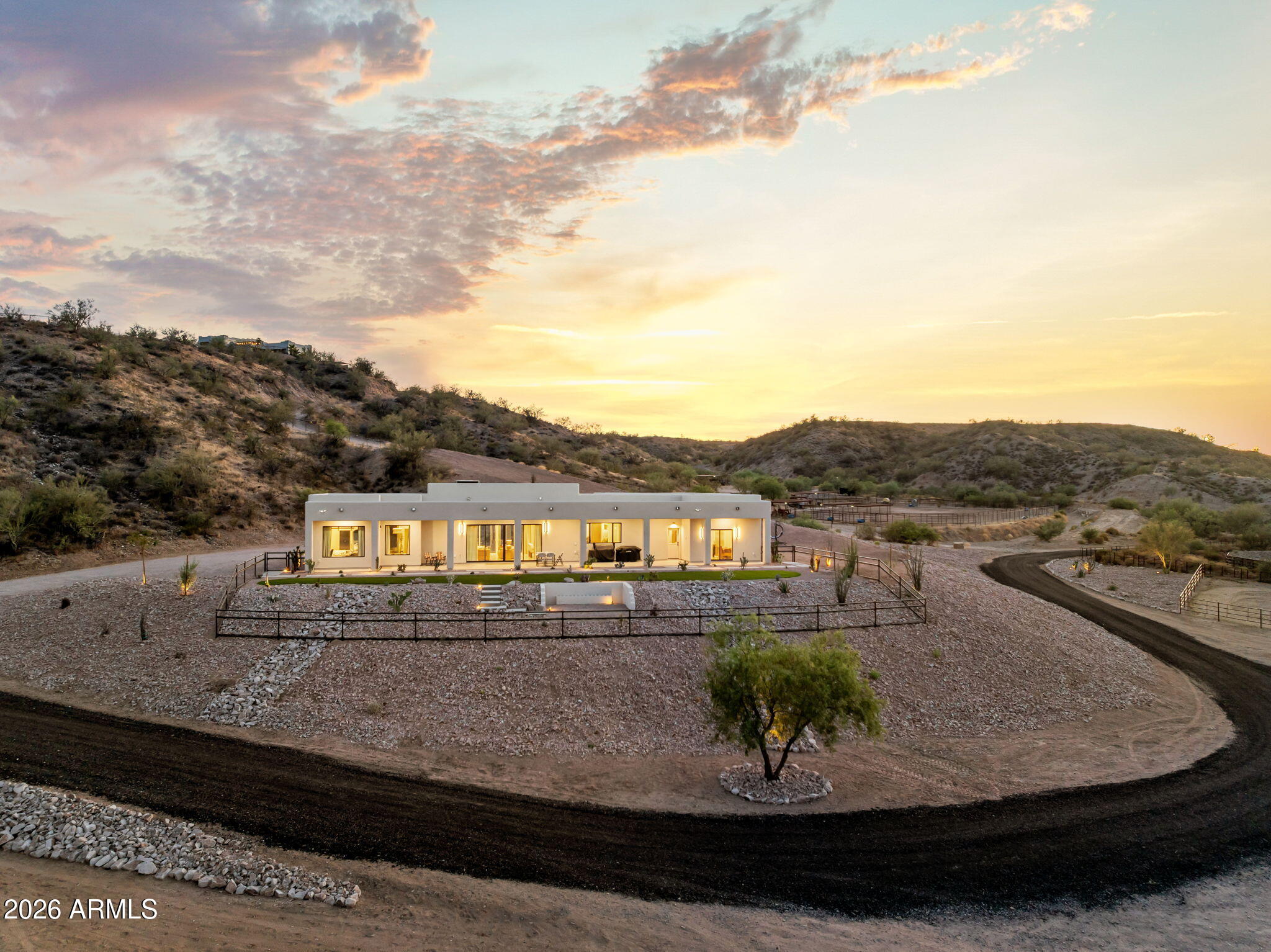 1255 W Grantham Ranch Road