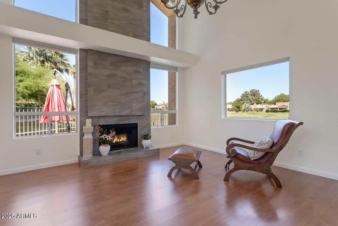 4020 E LAUREL Lane