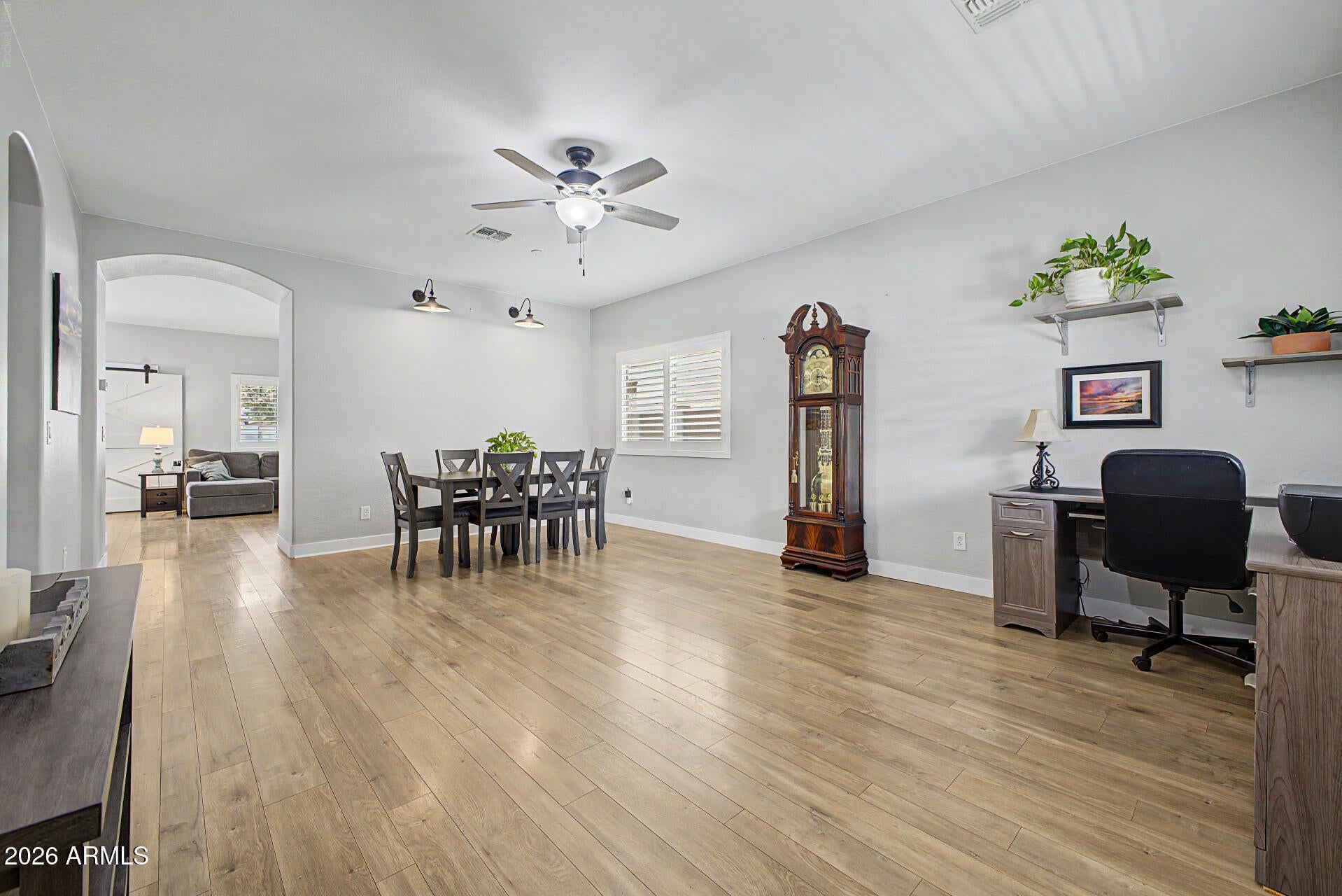 830 W TRELLIS Road