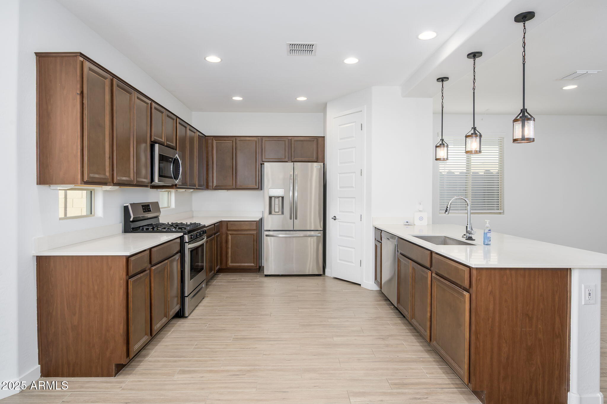 19627 W BADGETT Lane