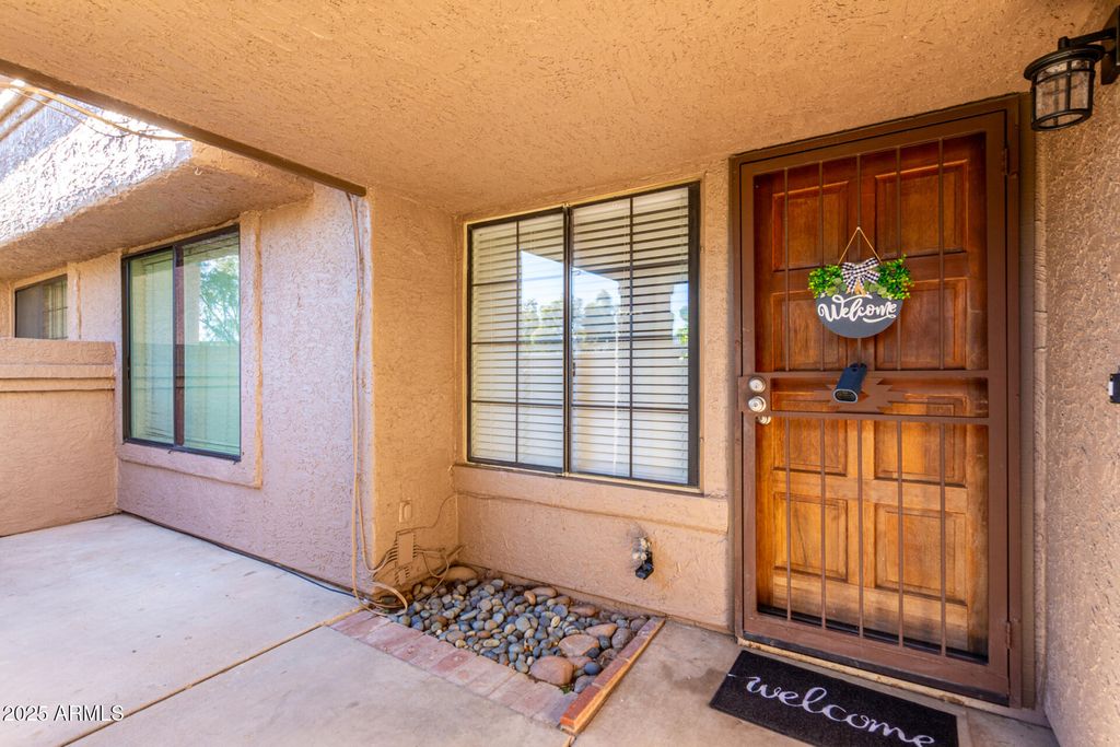 Photo of 700 E Mesquite Circle #L107, Tempe, AZ 85288 (MLS # 6955236)