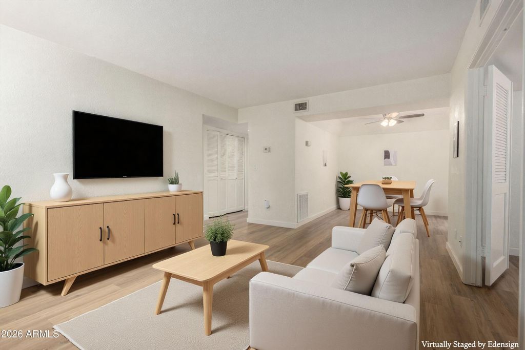 Photo of 700 E Mesquite Circle #L107, Tempe, AZ 85288 (MLS # 6955236)