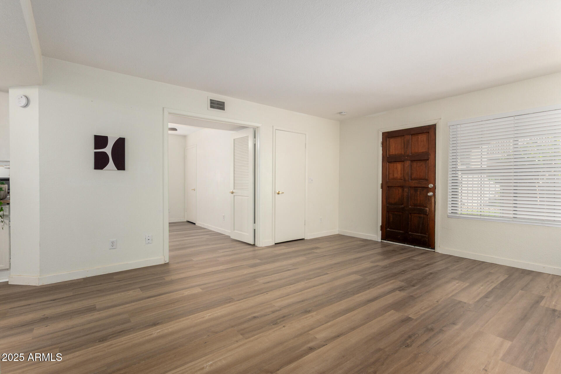 700 E MESQUITE Circle L107