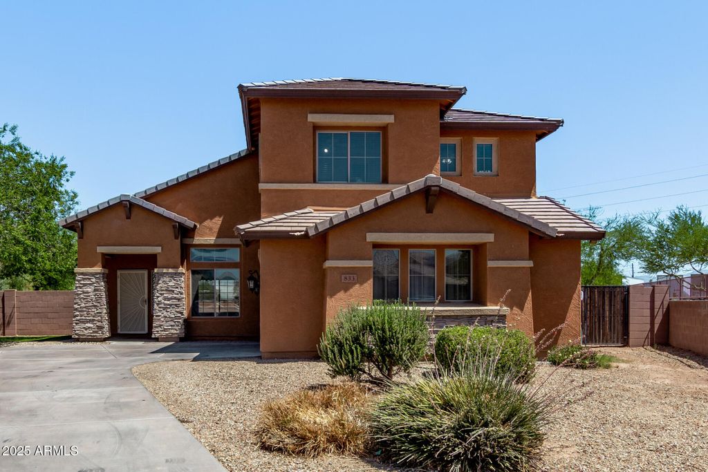 Photo of 833 S 113th Avenue, Avondale, AZ 85323 (MLS # 6886572)
