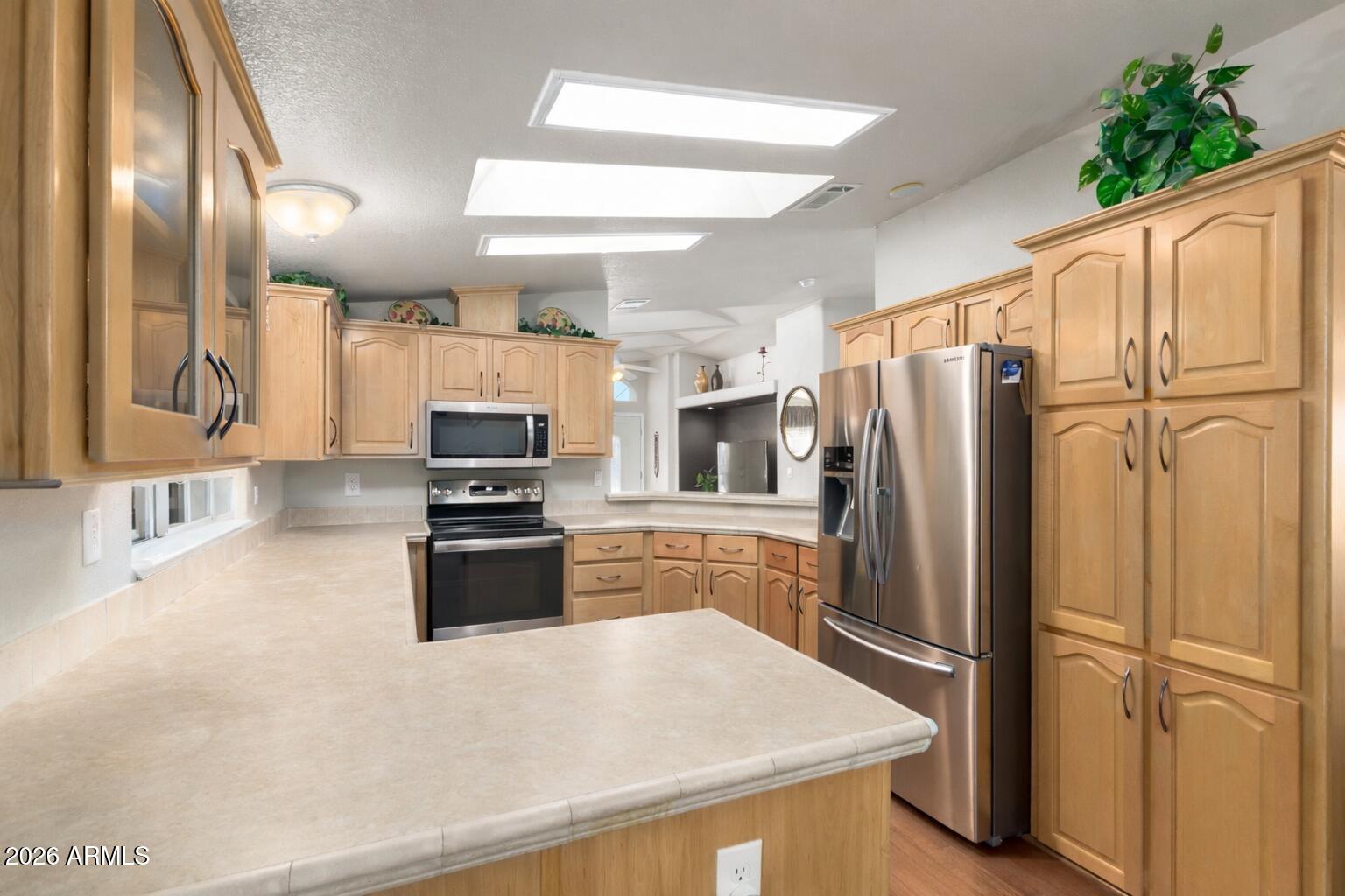 3301 S GOLDFIELD Road 4086