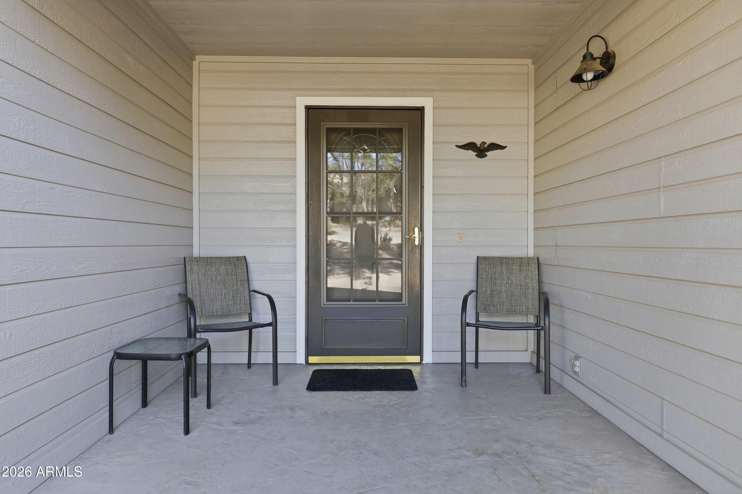 913 W Landmark Trail