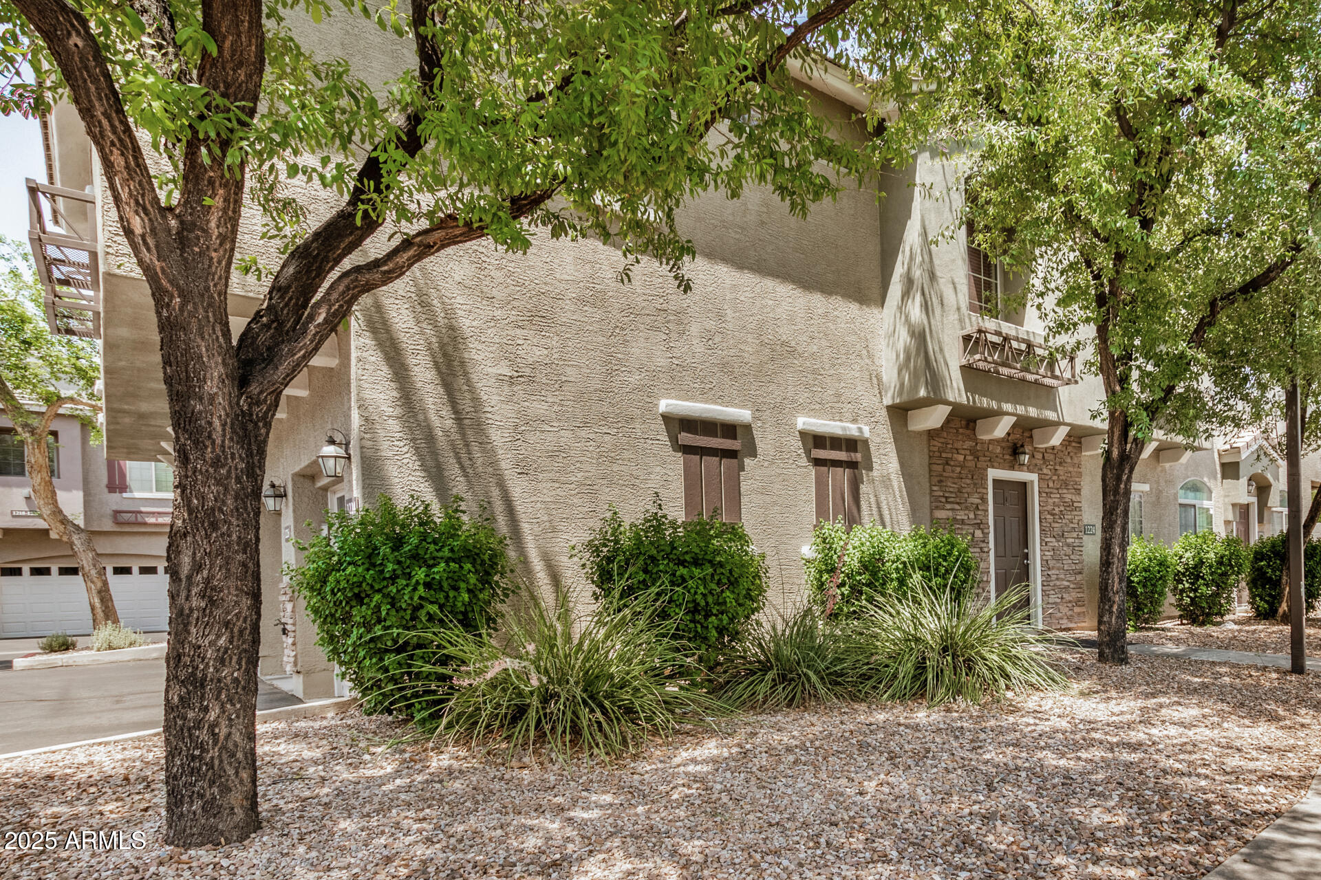 2401 E RIO SALADO Parkway 1224