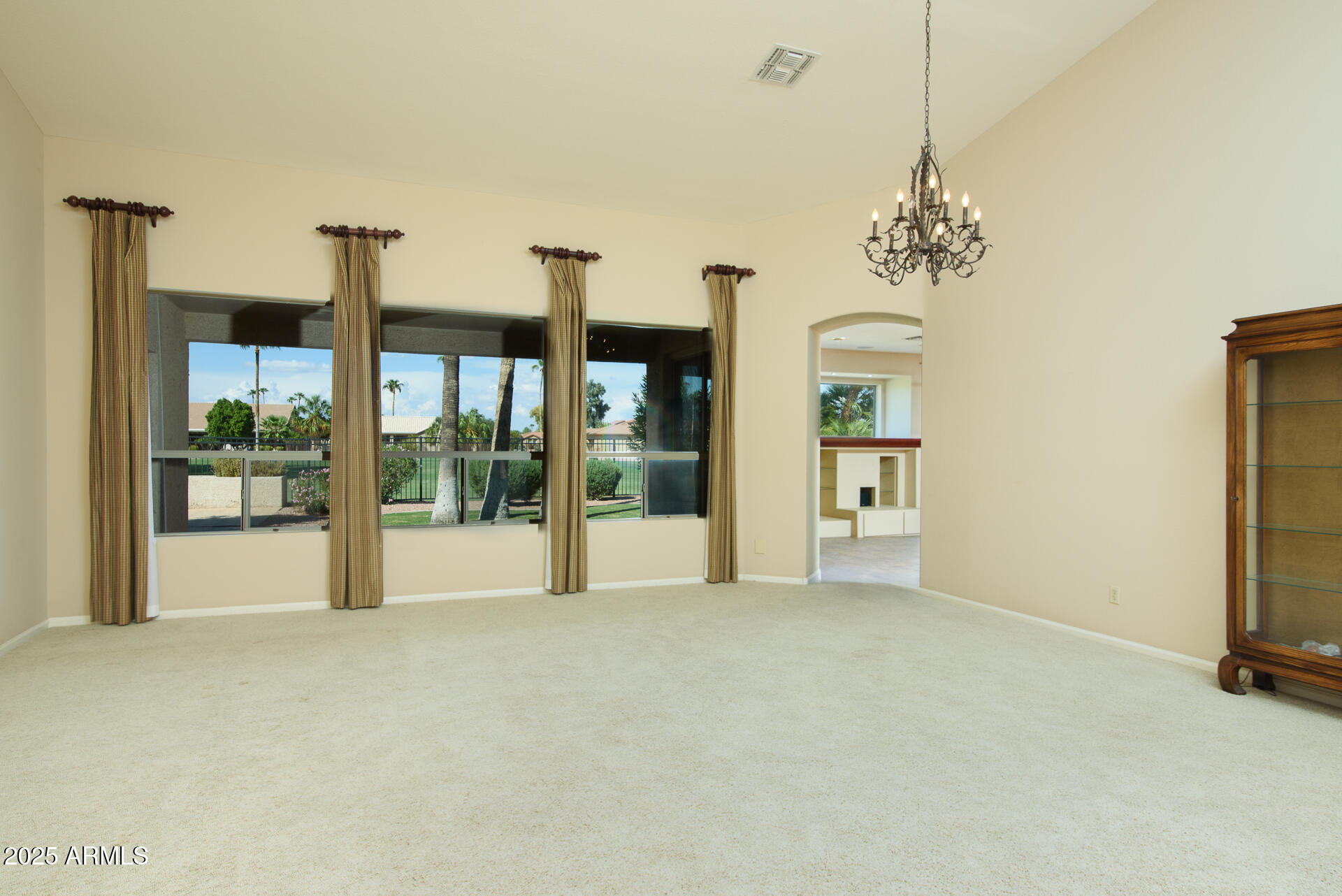 10050 E COOPERS HAWK Drive
