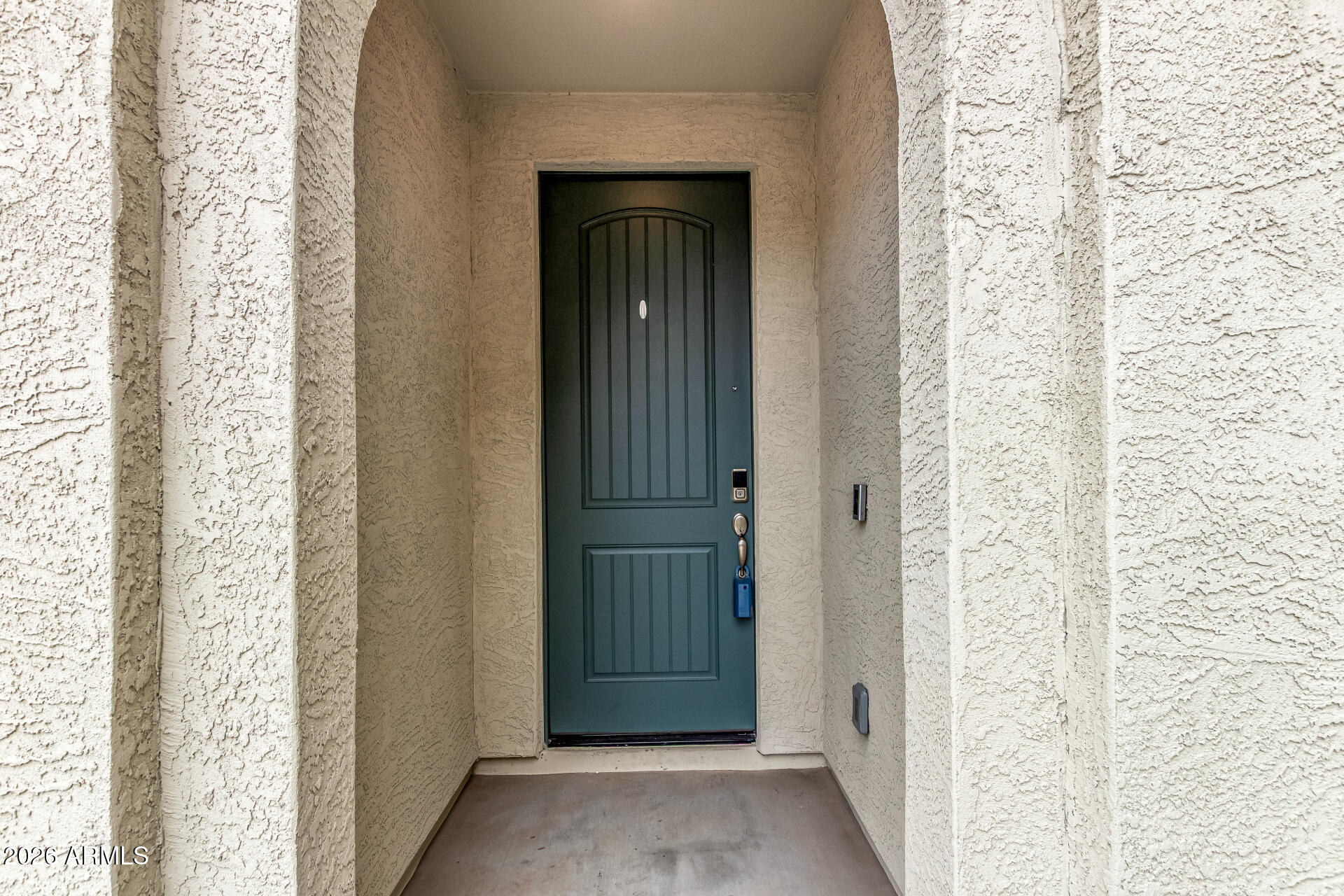 1319 W BLUEJAY Drive