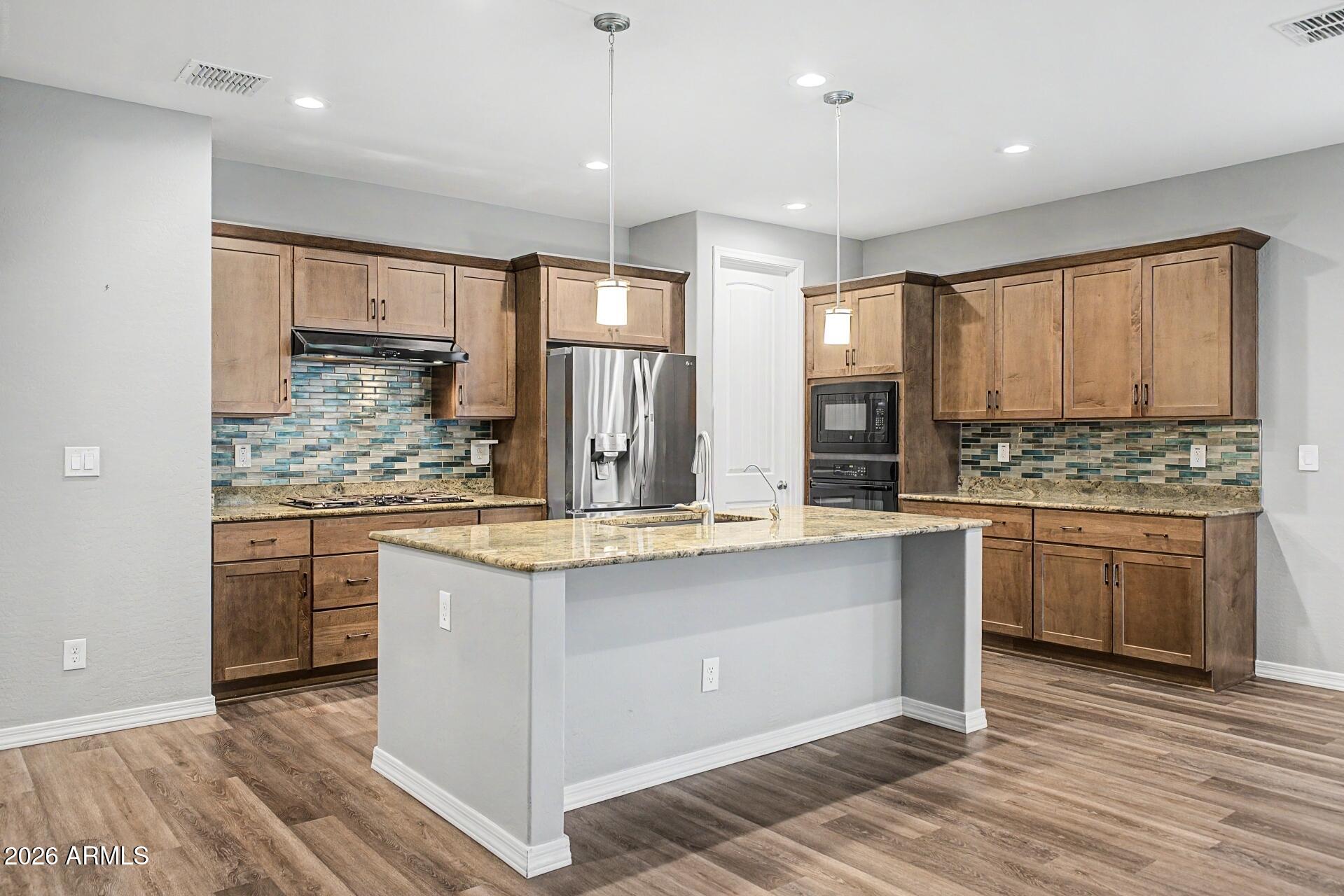 20423 E ARROWHEAD Trail