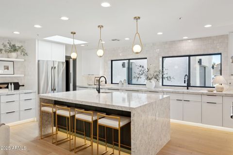 10905 E SAN SALVADOR Drive Scottsdale AZ 85259