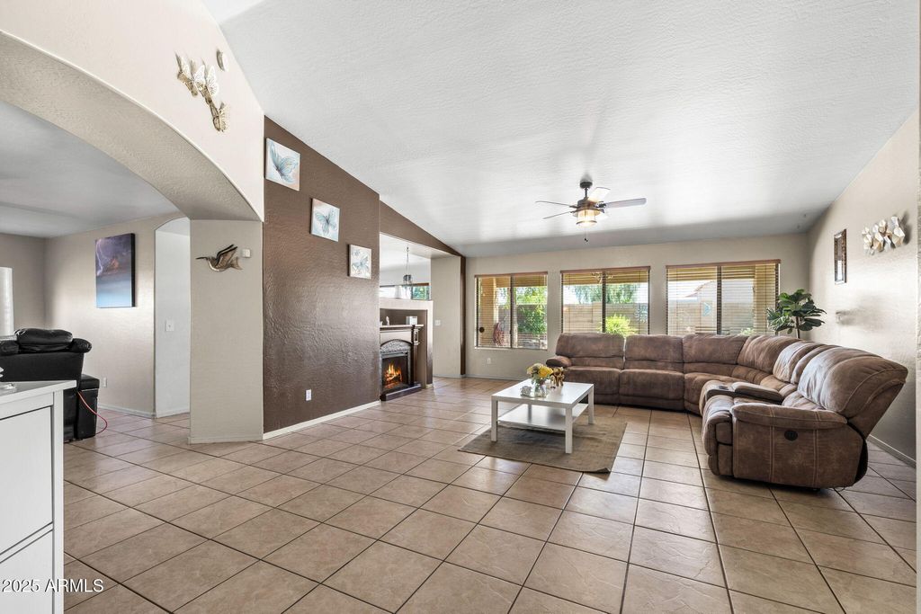 Photo of 1296 N Elizabeth Court, Casa Grande, AZ 85122 (MLS # 6925433)
