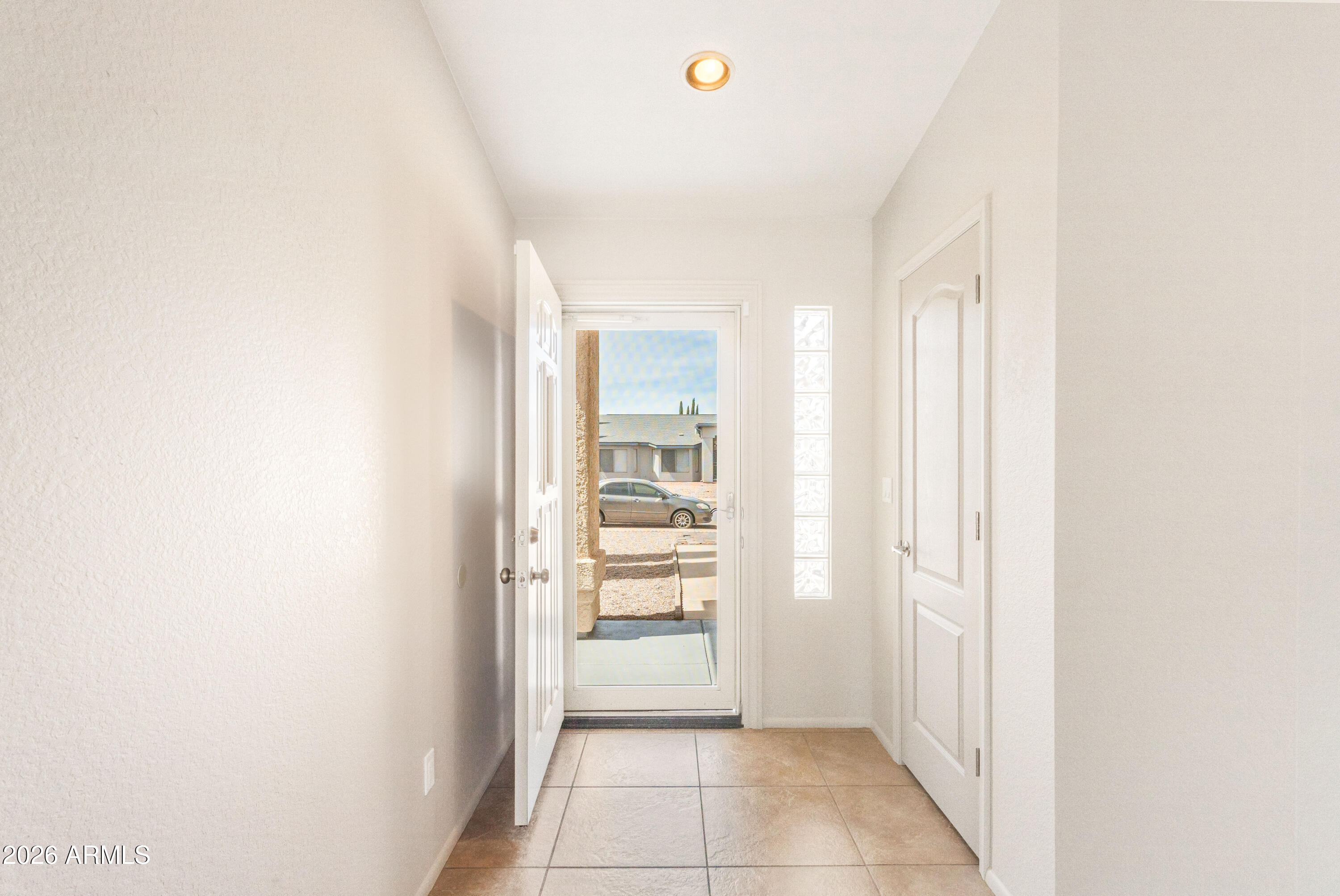 5090 CALLE CUMBRE --