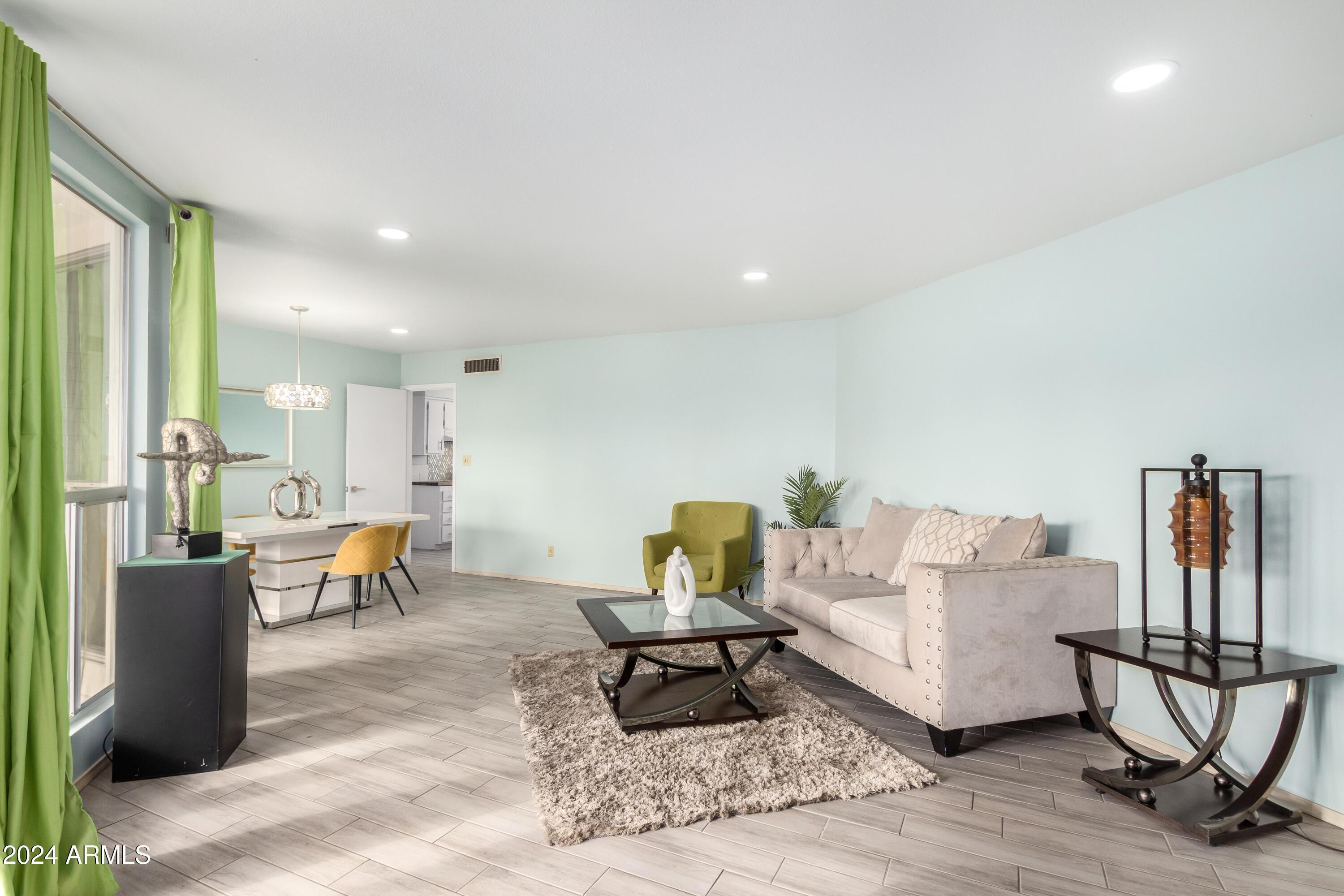 4428 W Laurie Lane